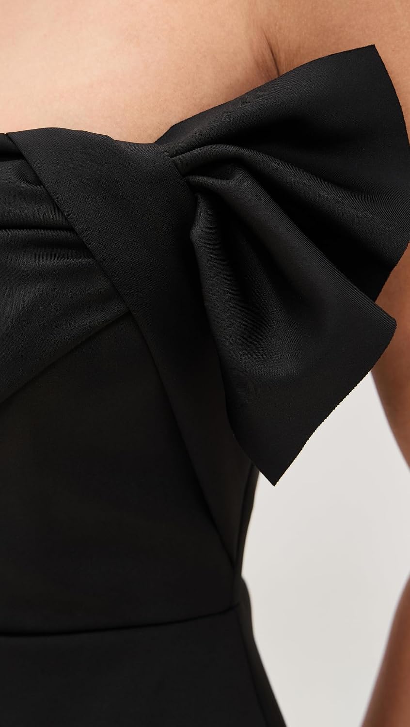 Detalle de Black Halo Women's Divina Gown