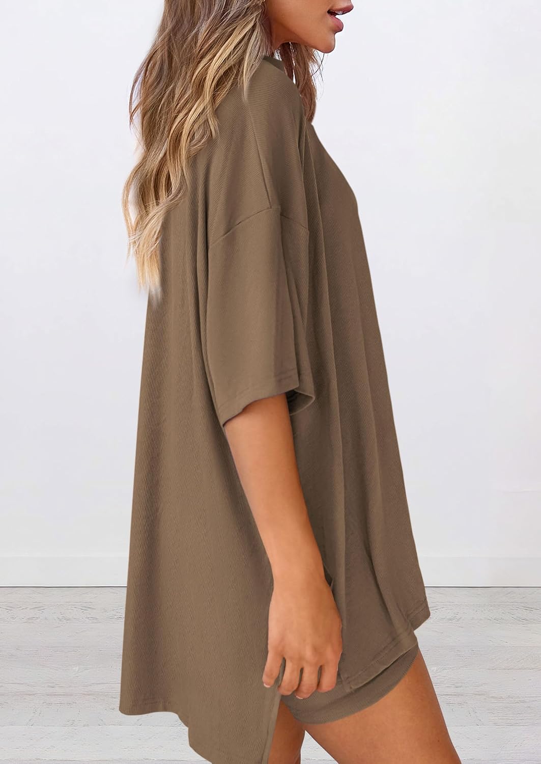 Detalle 2 de Prettygarden Two-Piece Women's Summer Set: Loose Tee + High-W waist Biker Shorts