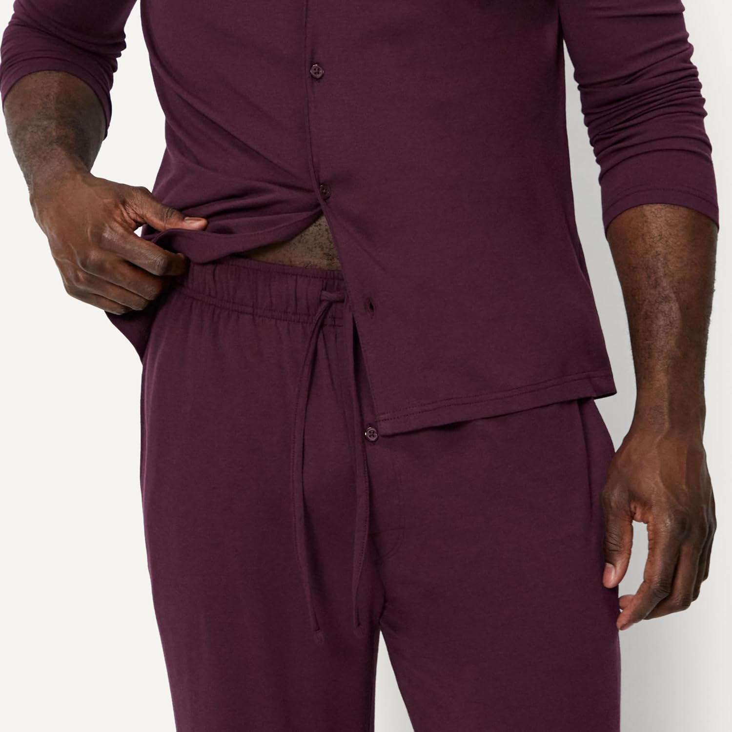 Detalle de Amazon Essentials Men's Cotton-Modal Pyjama Set, Long Sleeve Shirt and Trousers