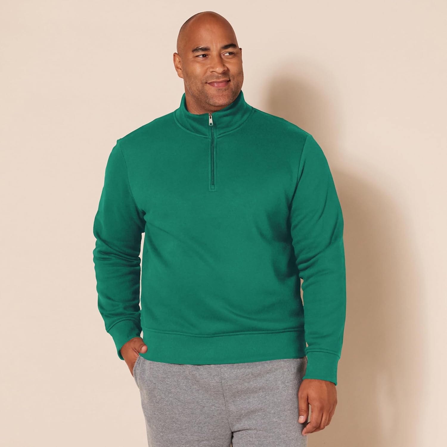 Thumbnail 4 de Amazon Essentials Herren Langärmeliges Fleece-Sweatshirt mit Viertelreißverschluss