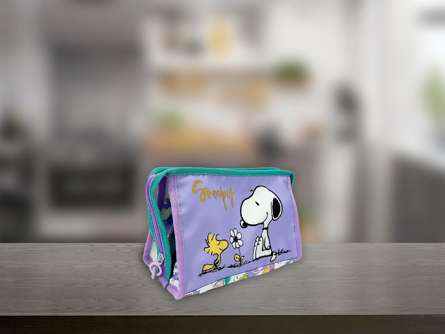 Detalle de CyP Brands-Snoopy Trousse de Toilette Violet – Produit Officiel