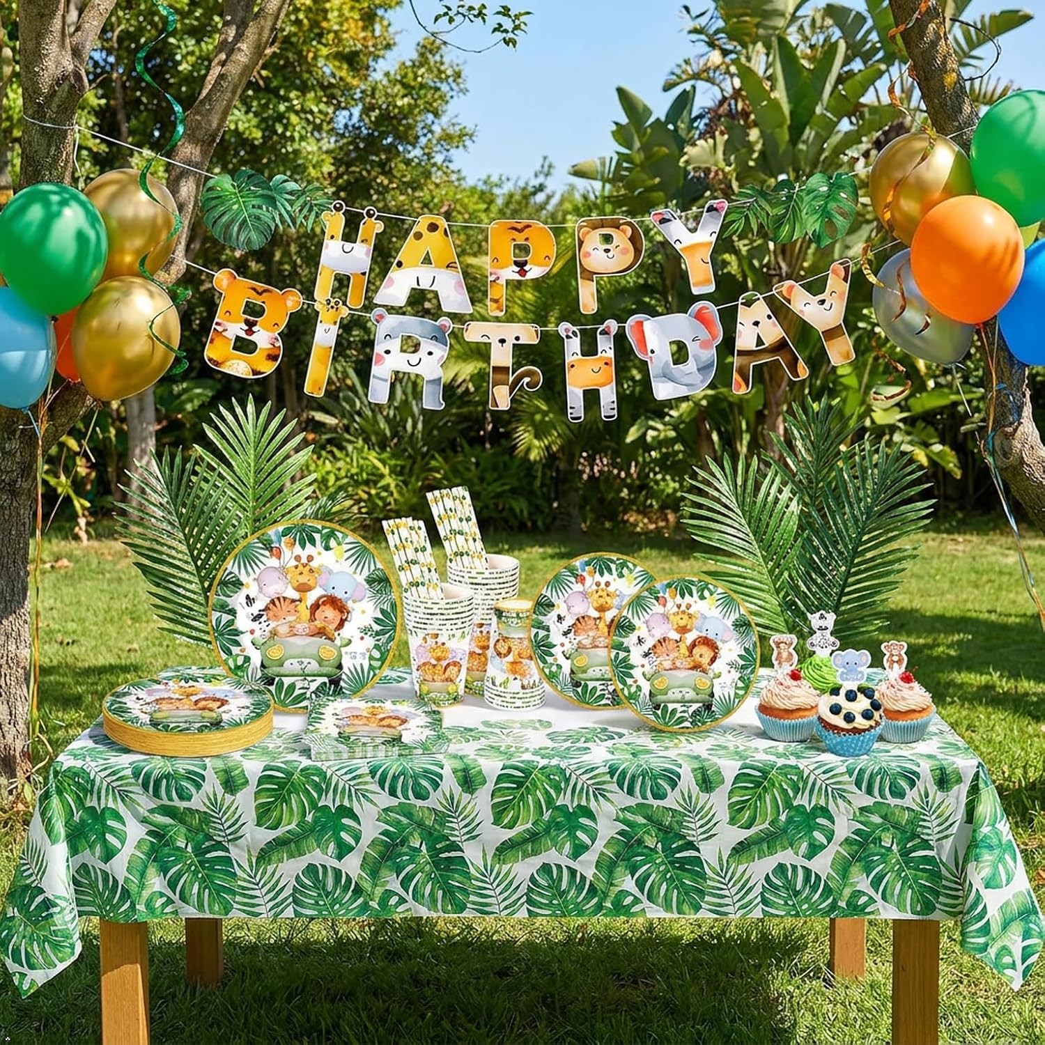 Thumbnail 6 de Ophy Set stoviglie per feste Jungle Safari, 134 pezzi con striscione e decorazioni per bambini