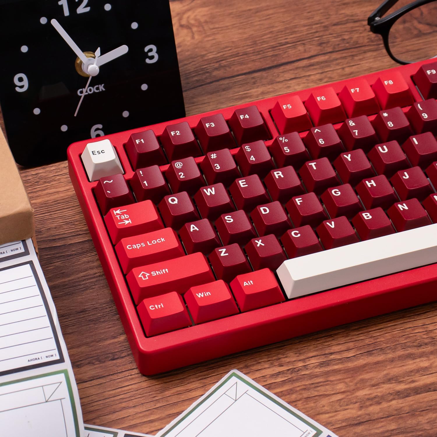 Detalle 2 de 172 Keys Doubleshot Red Keycaps for Cherry MX Mechanical Keyboards (ISO/ANSI) – Cherry Profile