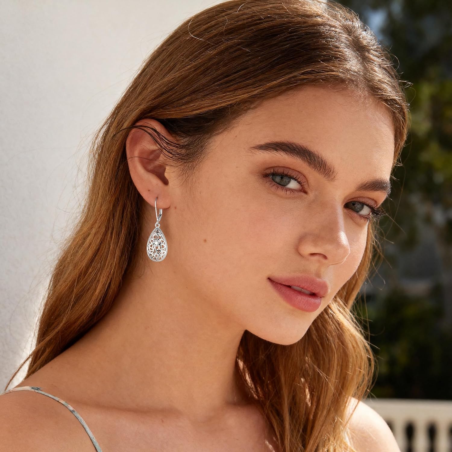 Detalle 2 de Teardrop Earrings, Silver-Plated Brass
