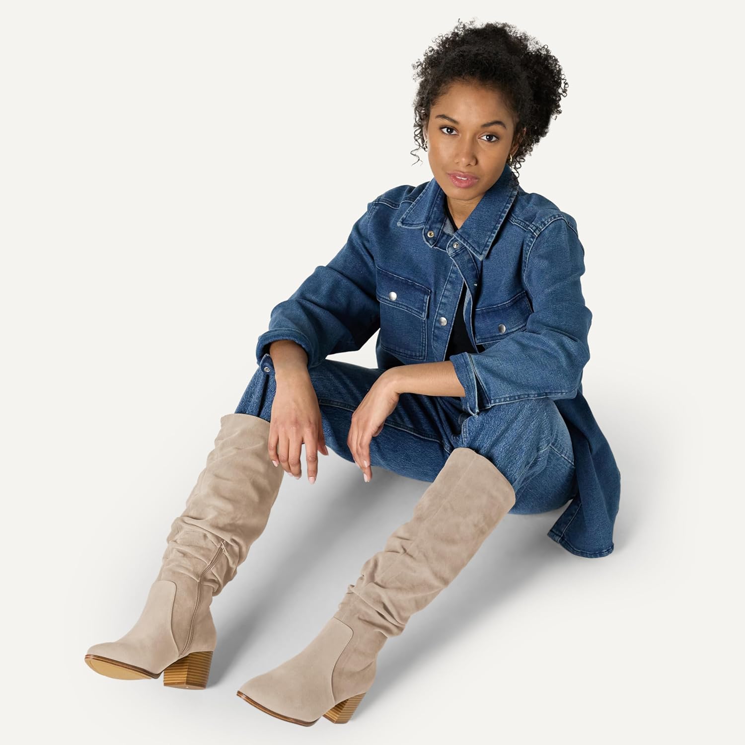 Thumbnail 4 de Amazon Essentials Damen hohe Stiefel mit Blockabsatz – mit Memory-Schaum und Innenreißverschluss
