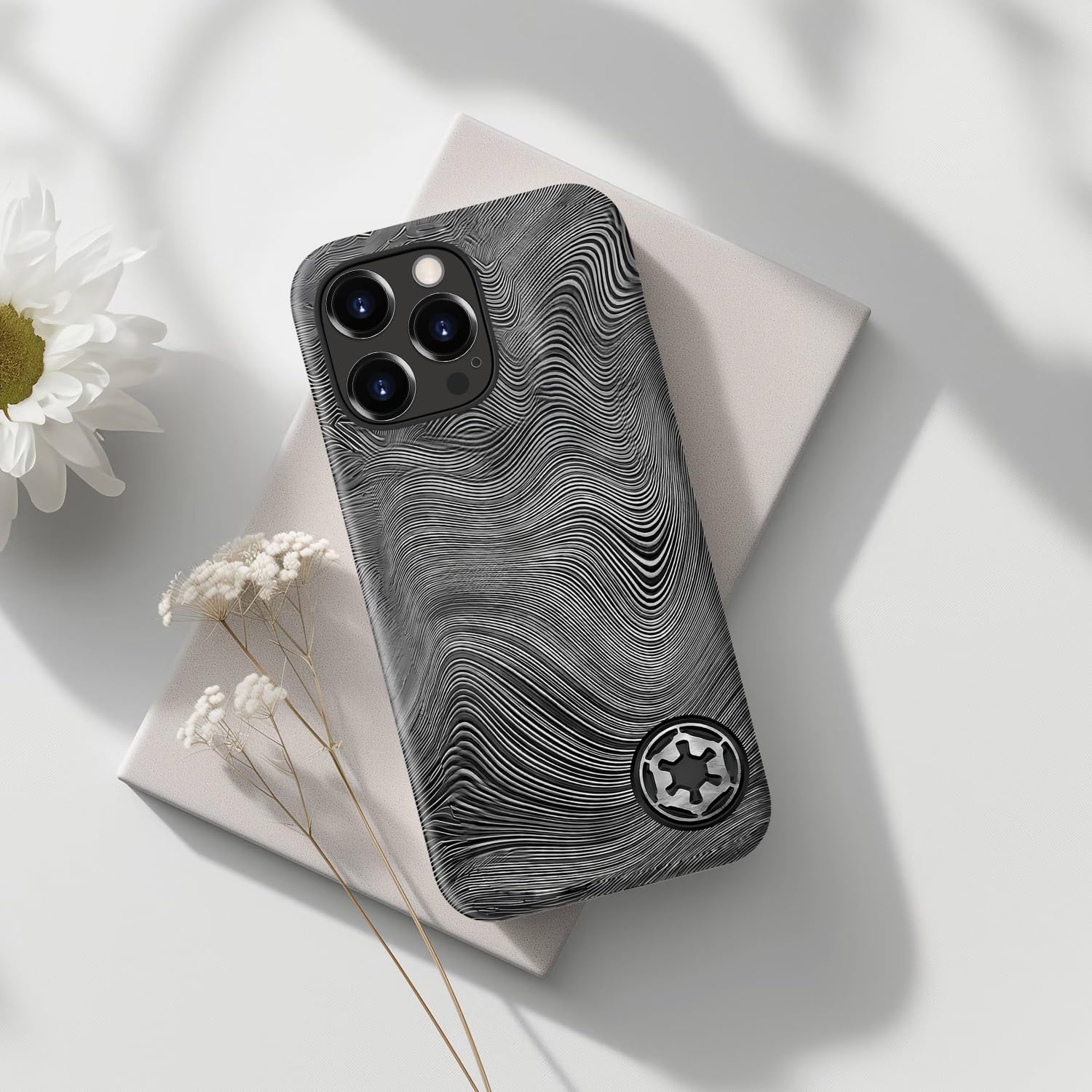 Detalle de DorisMax iPhone 14 Pro Max Case