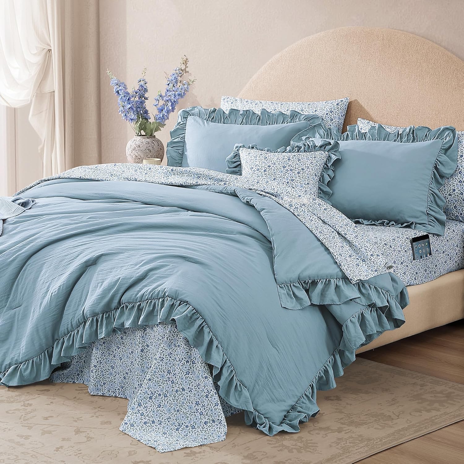 Thumbnail 1 de BLOOMHAVEN Queen Comforter Set – 7 Pieces in Ruffle Blue Floral, Ultra-Soft Microfiber