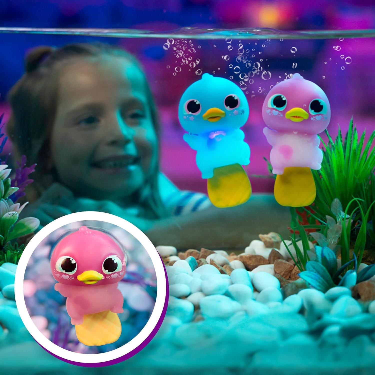 Detalle de Animagic Let's Glo Platypus - Pink | Glowing, Squishy Water Play Toy for Kids Aged 4+