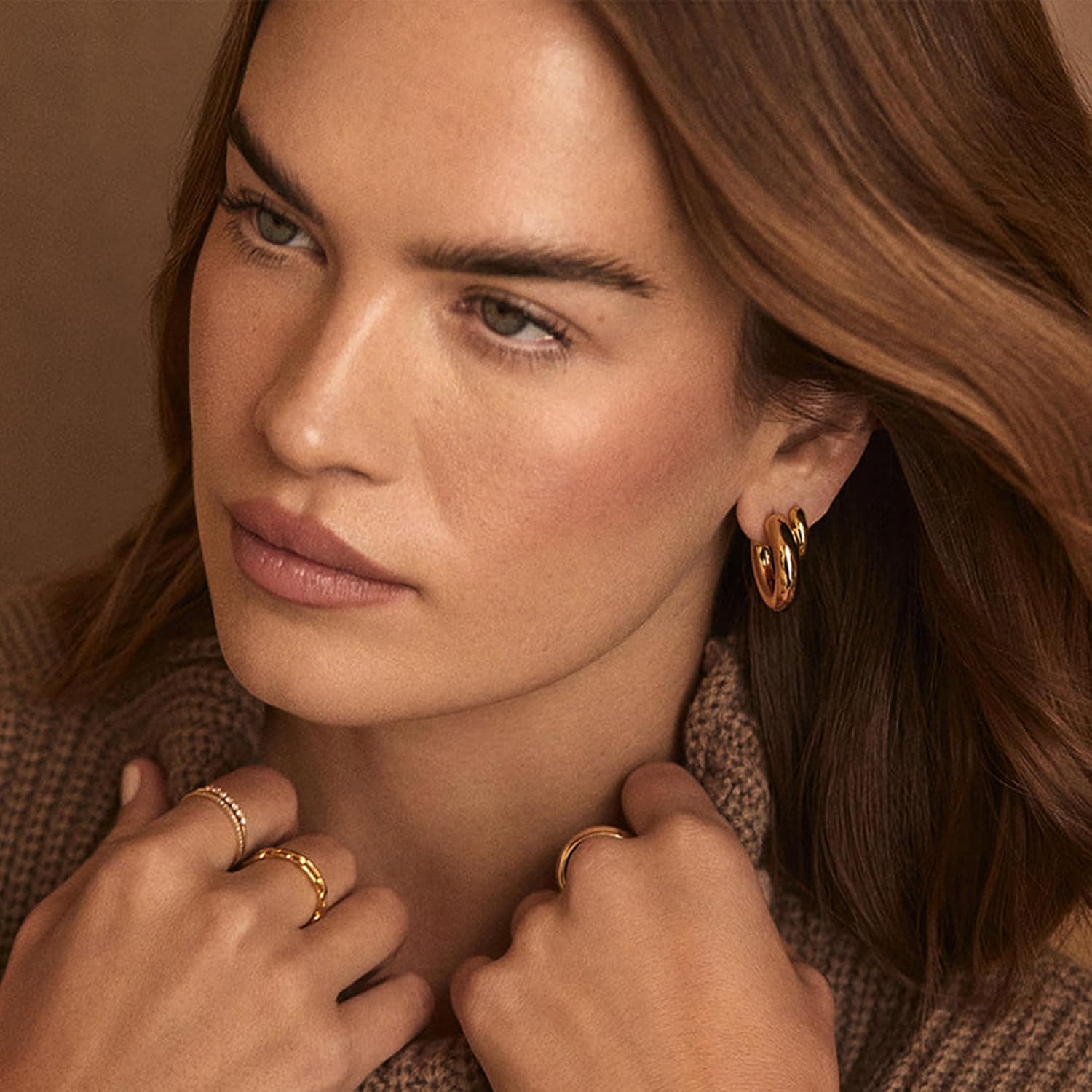 Detalle 2 de Sterling Silver Hoop Earrings