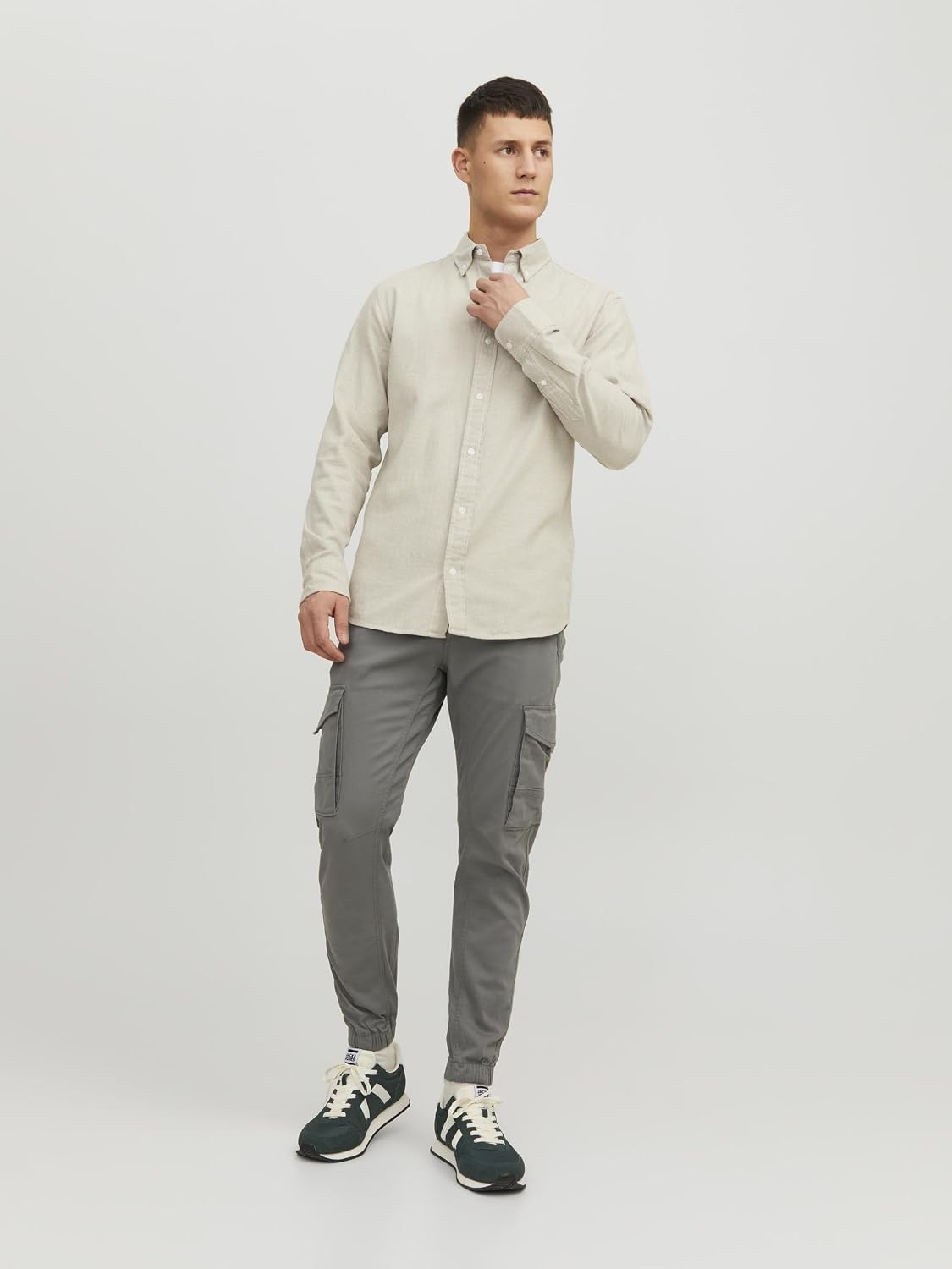 Detalle de JACK & JONES Herren Cargo-Hose Slim Fit (Low Rise) aus Baumwollmix