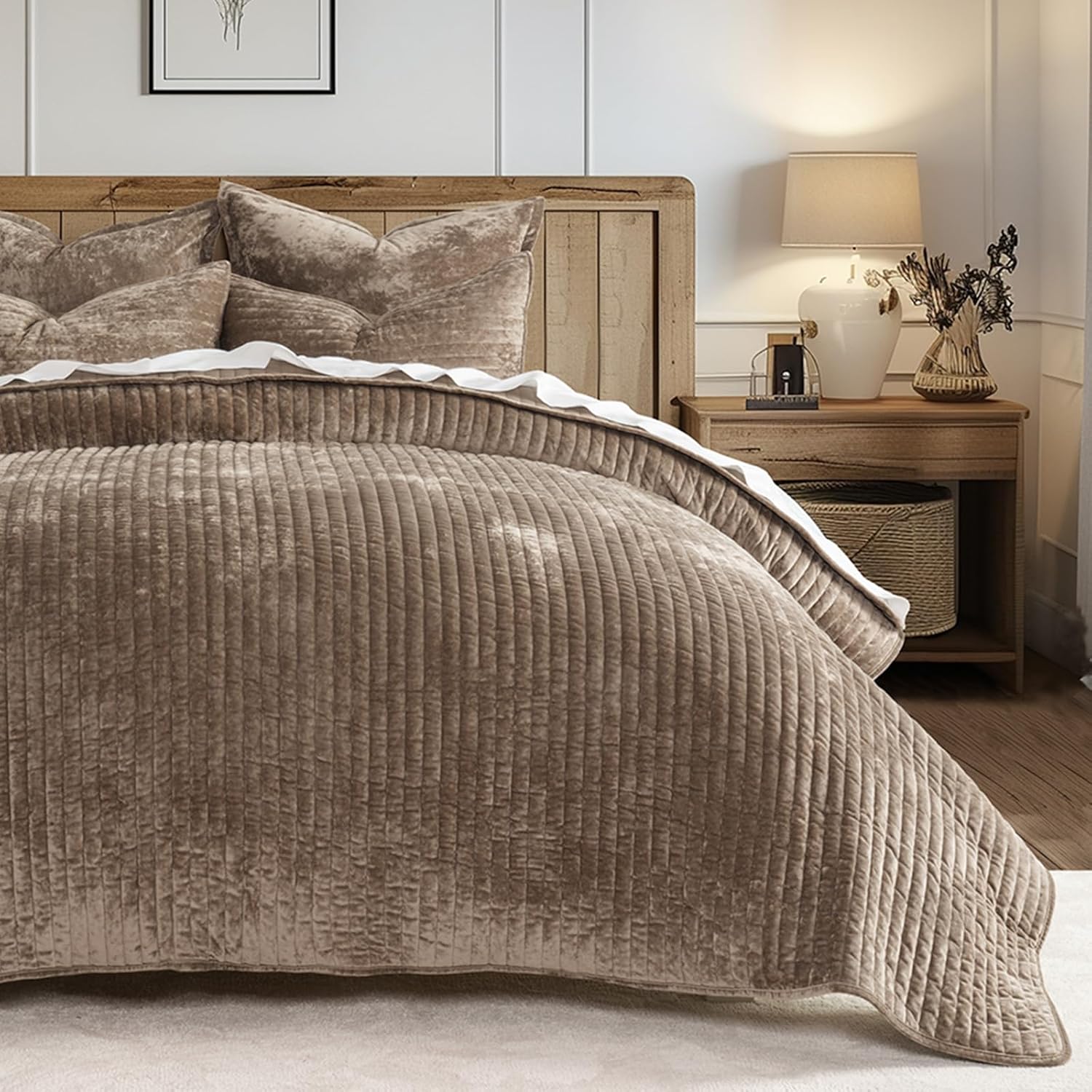Thumbnail 6 de EverGrace Velvet Quilt Set King Size in Mocha Brown