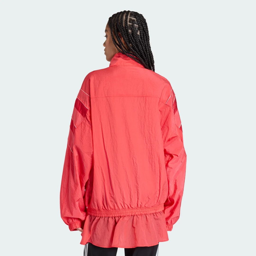Detalle 2 de CHAQUETA DEPORTIVA TÉCNICA SANTIAGO de Adidas — Rojo