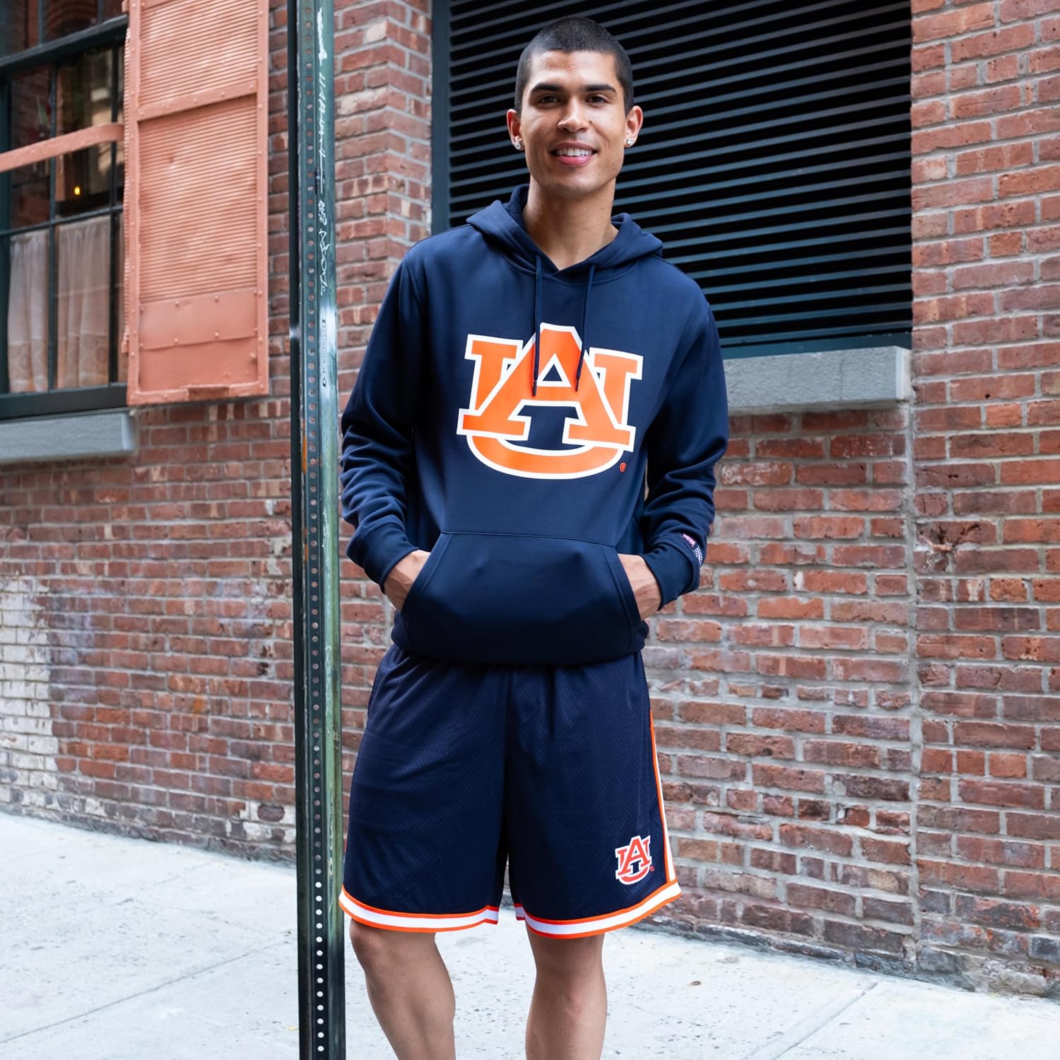 Thumbnail 3 de Ultra Game Men’s NCAA Official Super Soft Supreme Hoodie Sweatshirt
