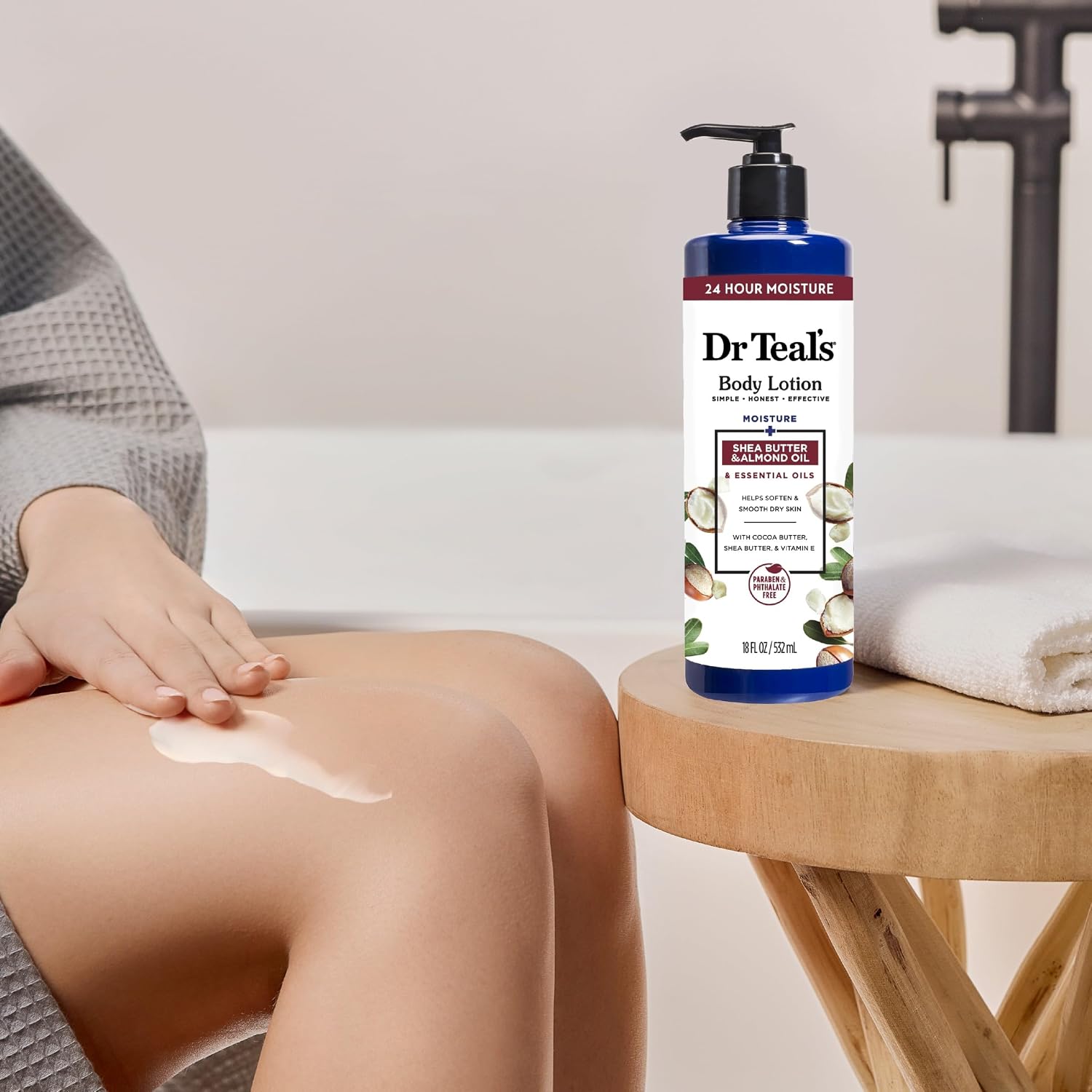 Detalle 1 de Dr Teal's Shea Butter & Almond Body Lotion, 18 fl oz, Pack of 3