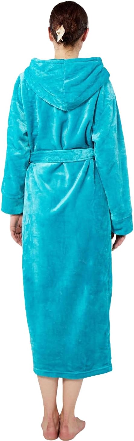 Detalle de Dowesrobe Women’s Fleece Hooded Bathrobe — Plush, Long, Warm With Deep Pockets
