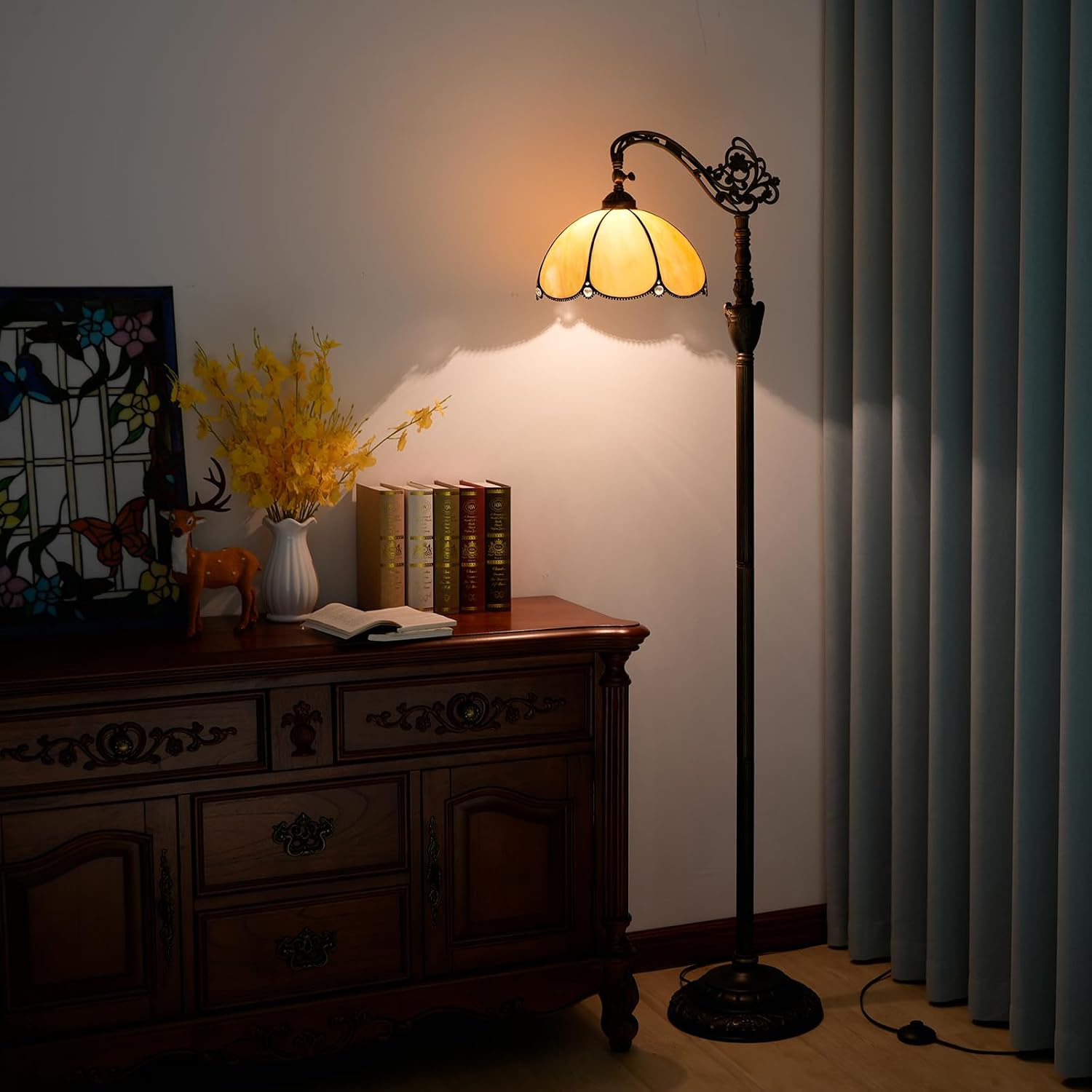 Thumbnail 1 de Blivuself Tiffany Floor Lamp with Angle Adjustable Stained Glass Lampshade