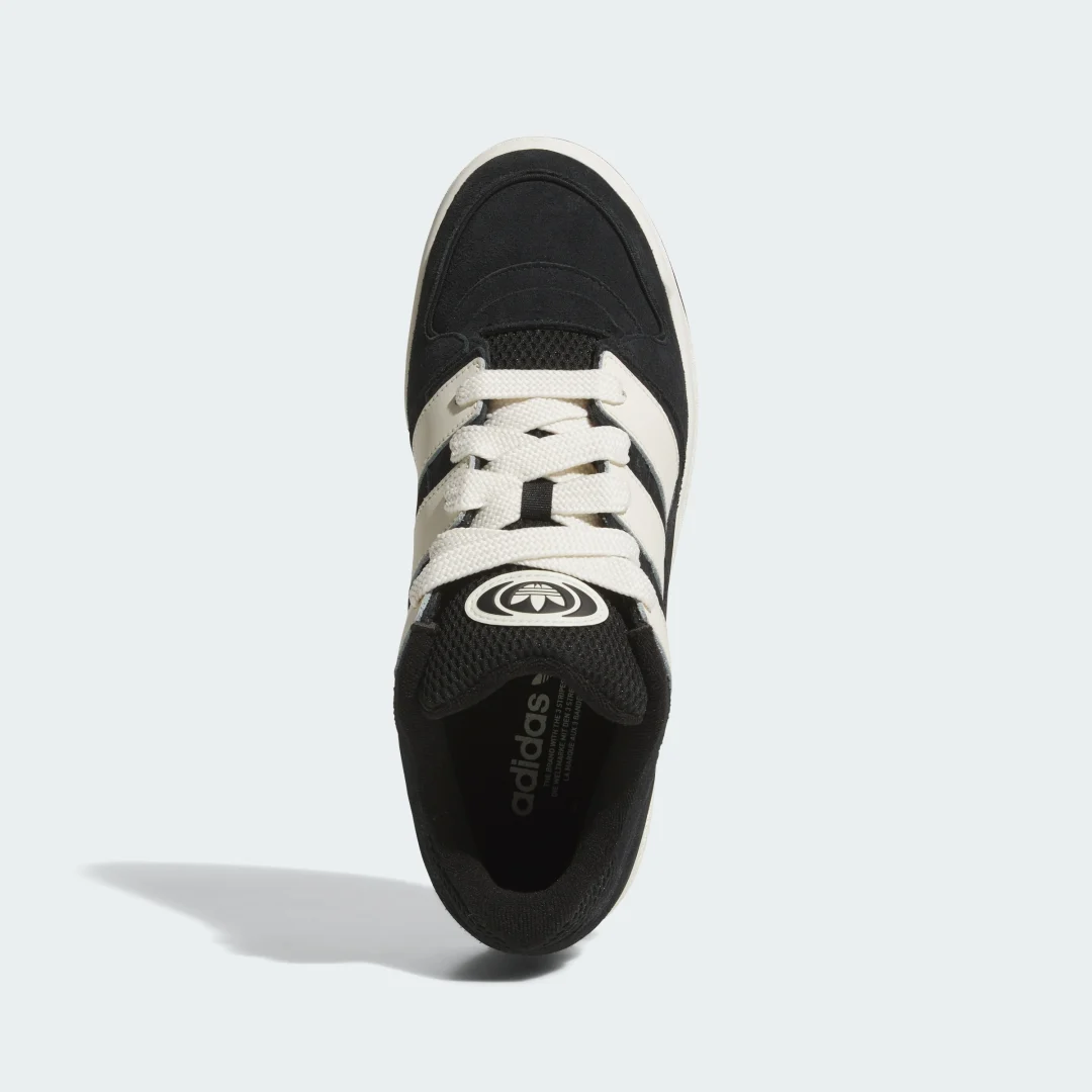 Detalle de Zapatilla Adidas Forum2000 en negro