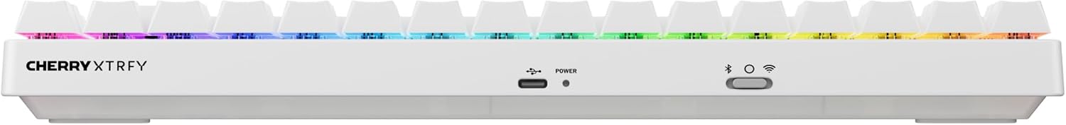 Detalle 2 de CHERRY XTRFY K33 Compact Wireless – klawiatura 75% RGB, IP54, układ FR AZERTY