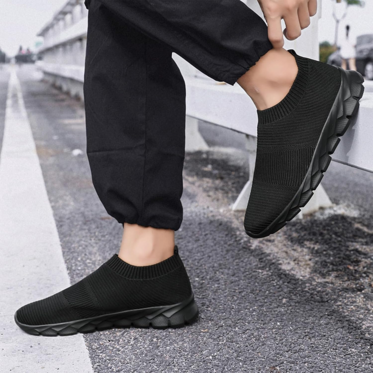 Detalle 2 de Basket Homme Chaussure de Marche Sans Lacets - Sneakers Running Noires Respirantes et Antidérapantes