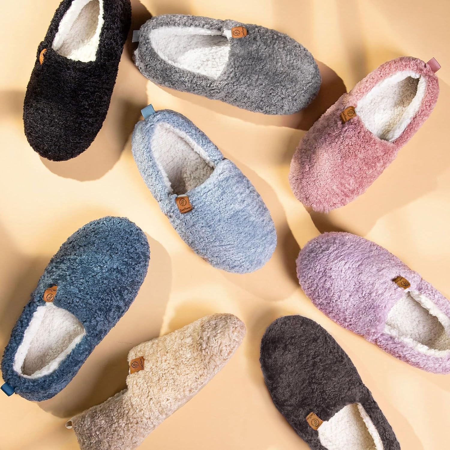 Thumbnail 6 de EverFoams Women’s Soft Curly Slippers with Memory Foam, Fleece Lining and Non-Slip Sole