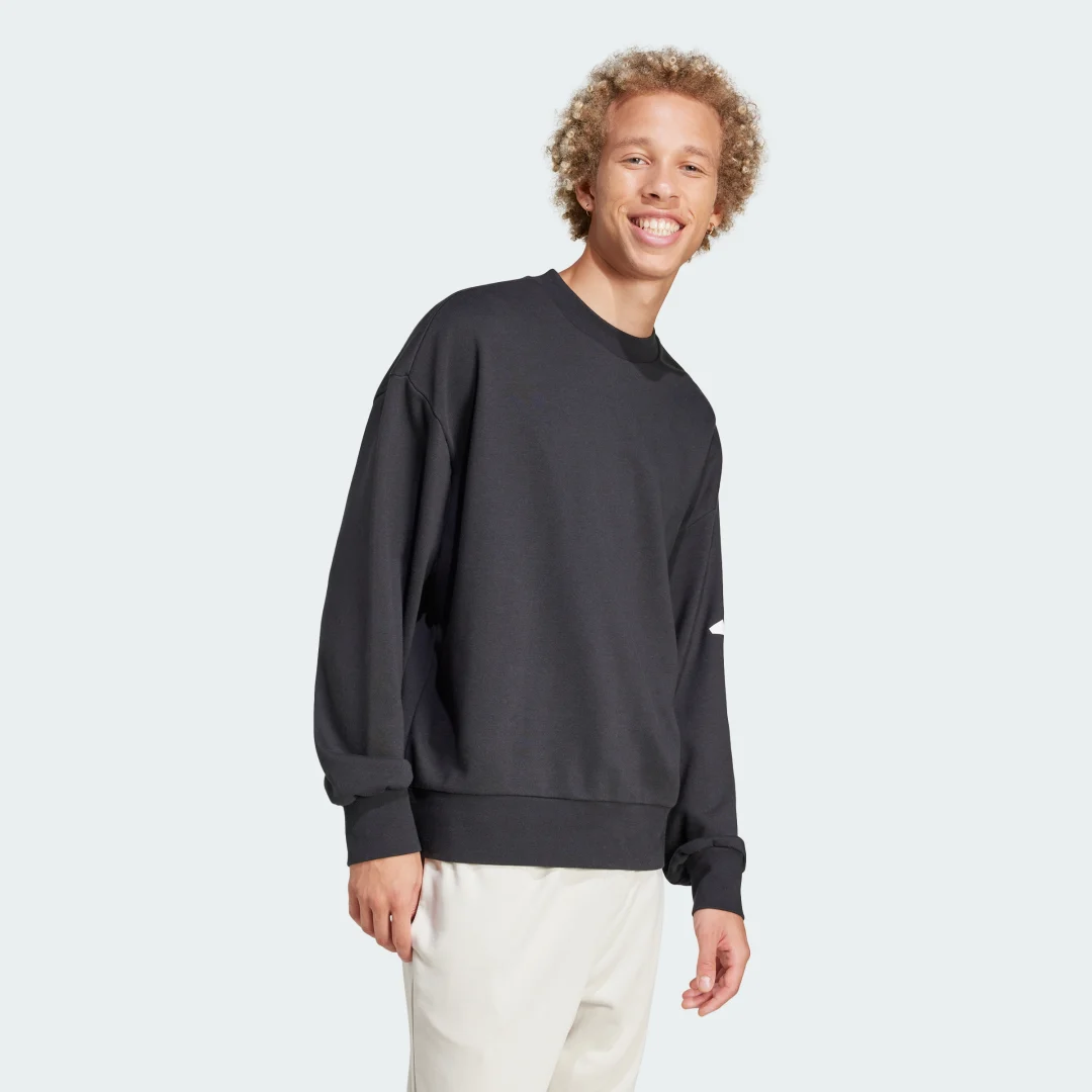 Detalle de Sudadera Essentials Loose Fit 3 Bar Logo de Adidas — color negro