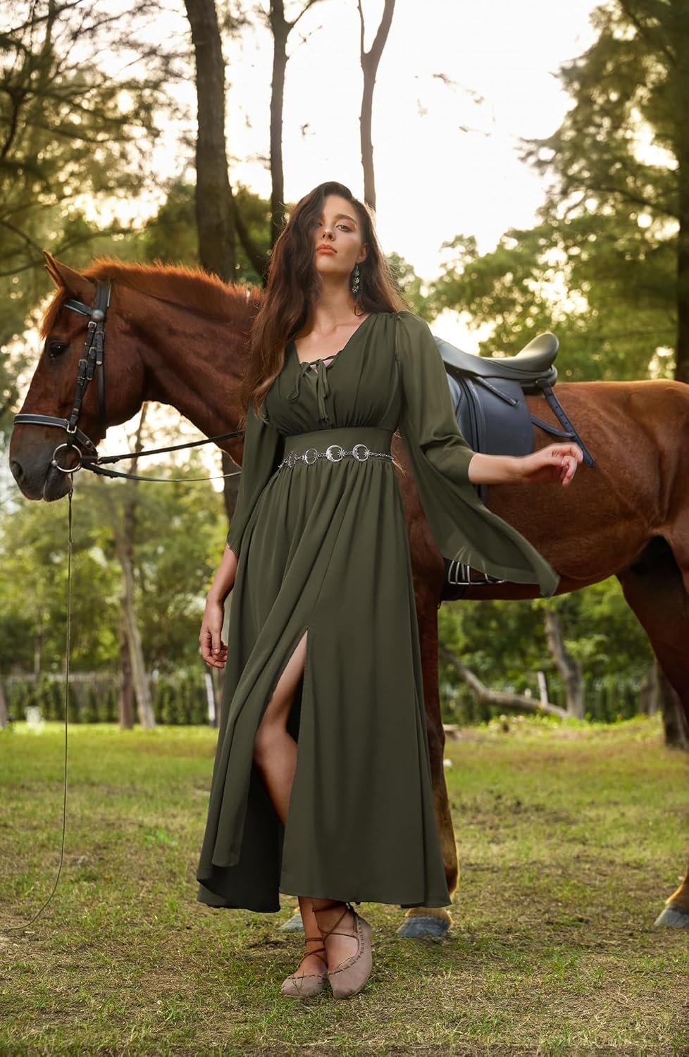 Thumbnail 3 de SCARLET DARKNESS Damen Renaissance Kleid mit V-Ausschnitt, 3/4-Ärmeln und Knopflöchern vorne