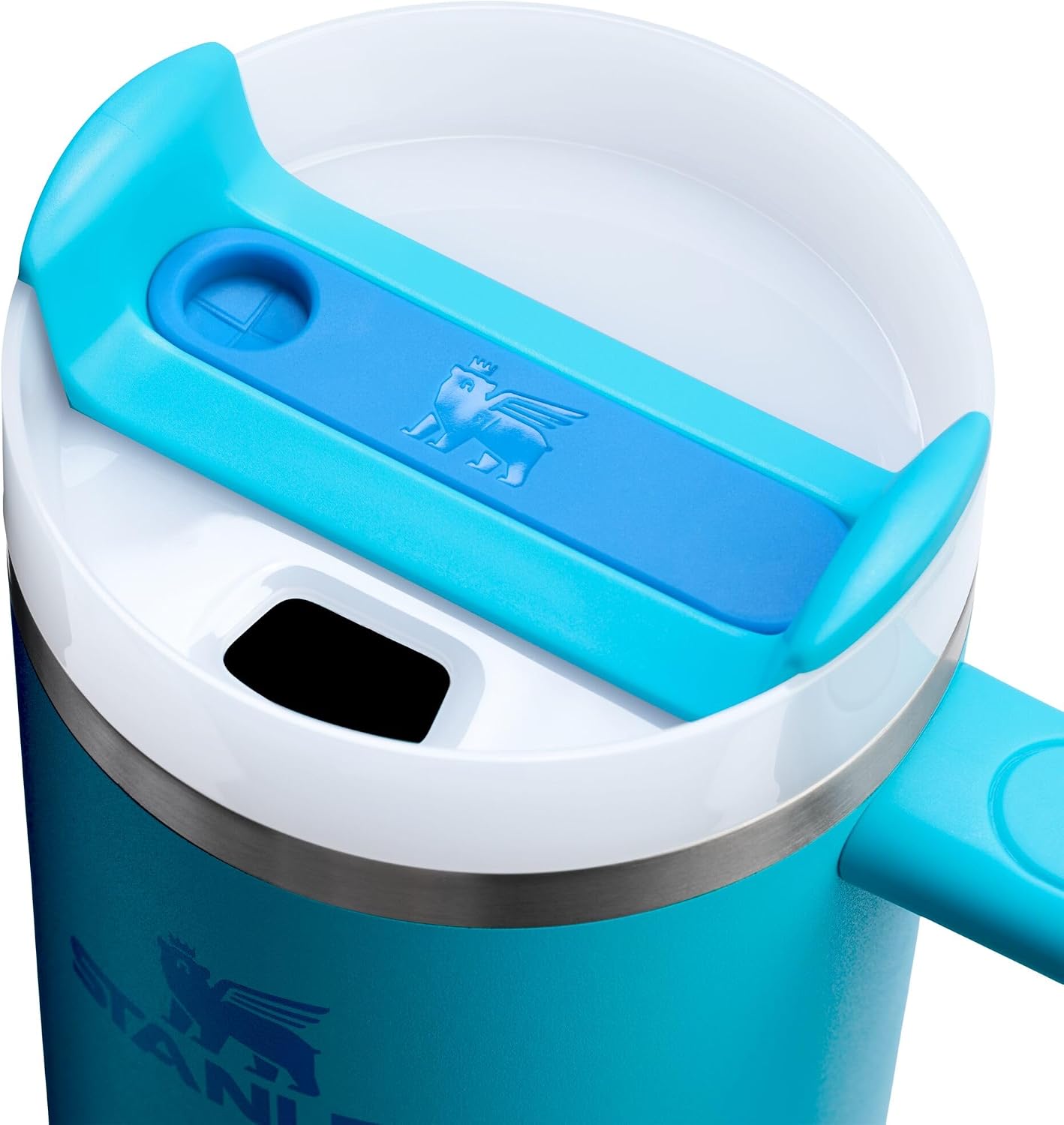 Detalle 2 de STANLEY Quencher H2.0 FlowState Stainless Steel tumbler with advanced lid