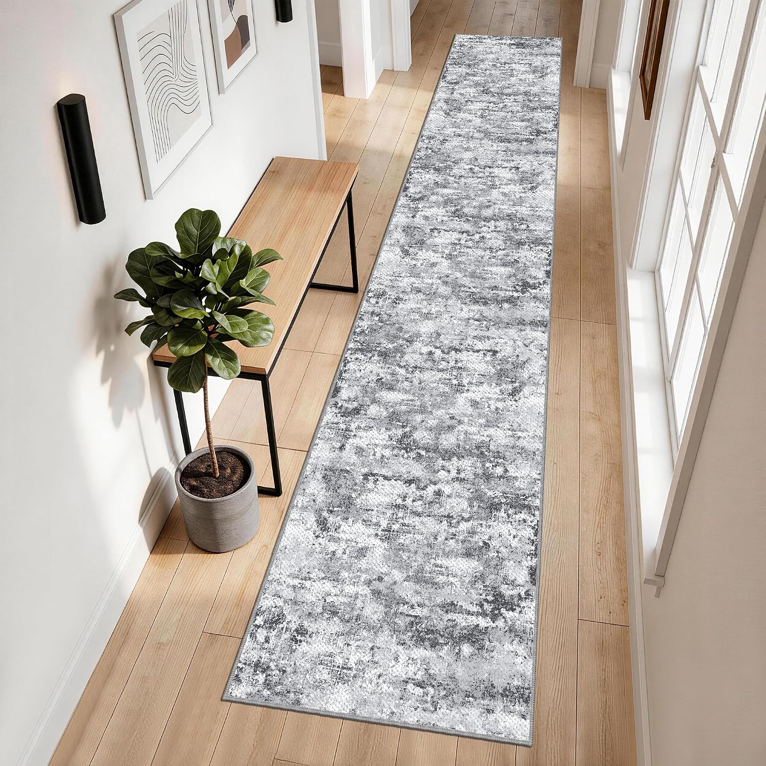 Detalle de TTelephant Nina 2.6 x 14 ft Runner Rug, Gray/White, Non-Slip Silicone Backing