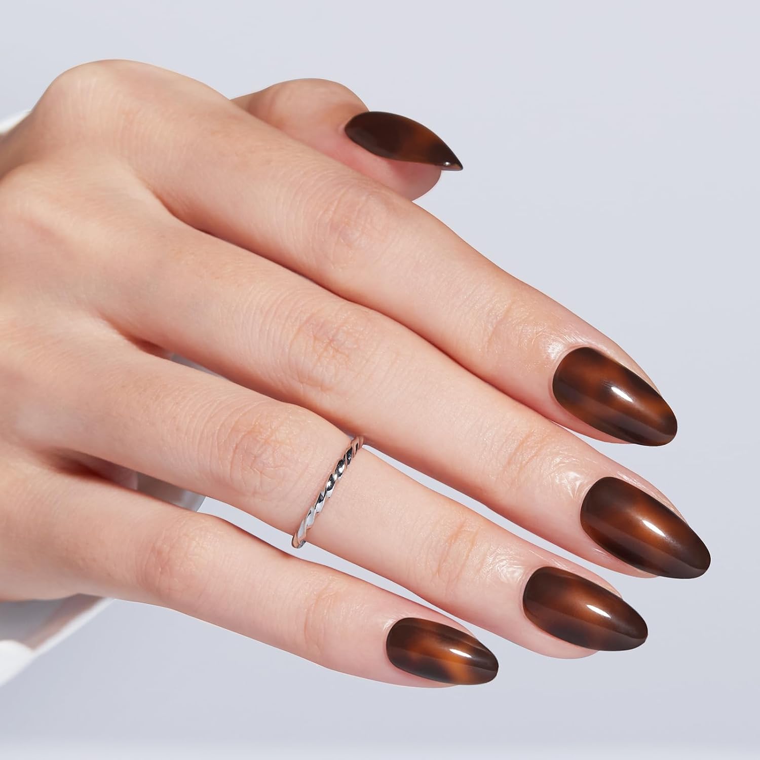 Thumbnail 1 de Modelones Brown Press-On Nails, Short Almond, 32-Piece Kit, 16 Sizes
