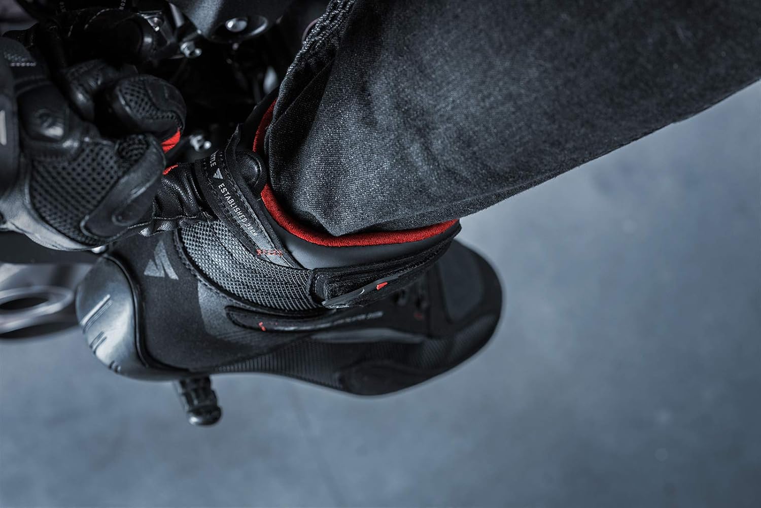 Detalle 2 de SHIMA EXO Motorradschuhe Herren 46 Schwarz