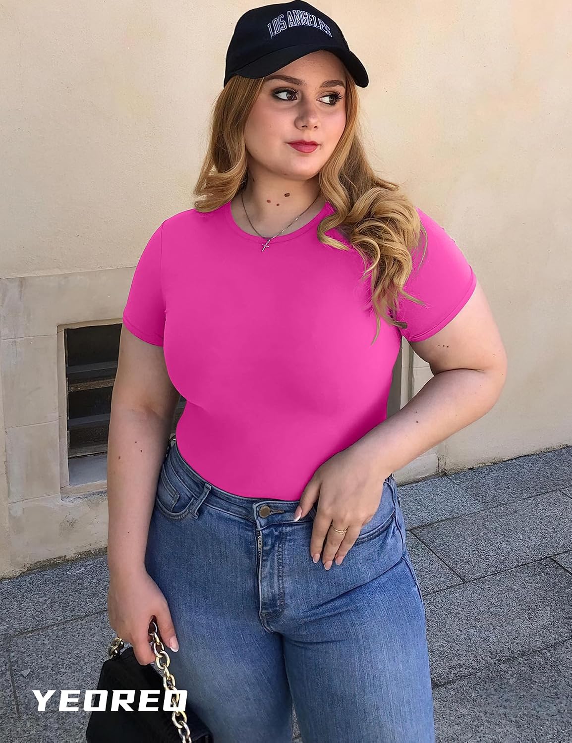 Detalle 2 de YEOREO Compression Crop Top, Double-Lined