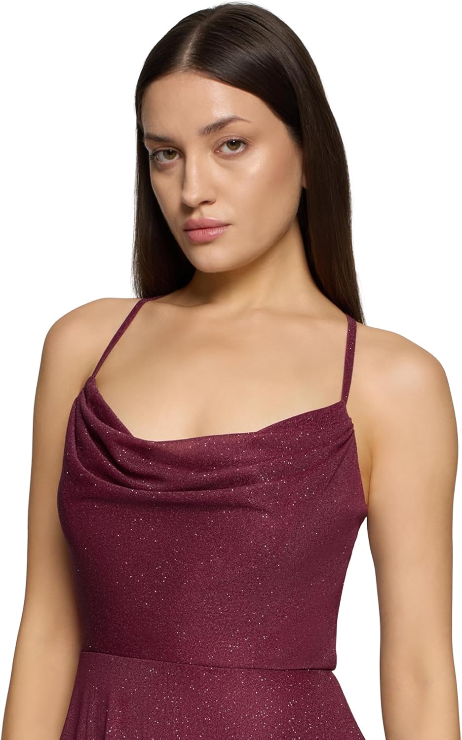 Detalle de Robe de soirée Vera Mont à encolure bénitier – élégance fluide et scintillante