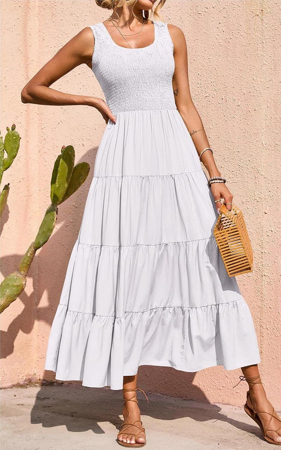 Detalle de PRETTYGARDEN Women's 2026 Casual Loose Maxi Sundress with Smocked Tank and Tiered Design