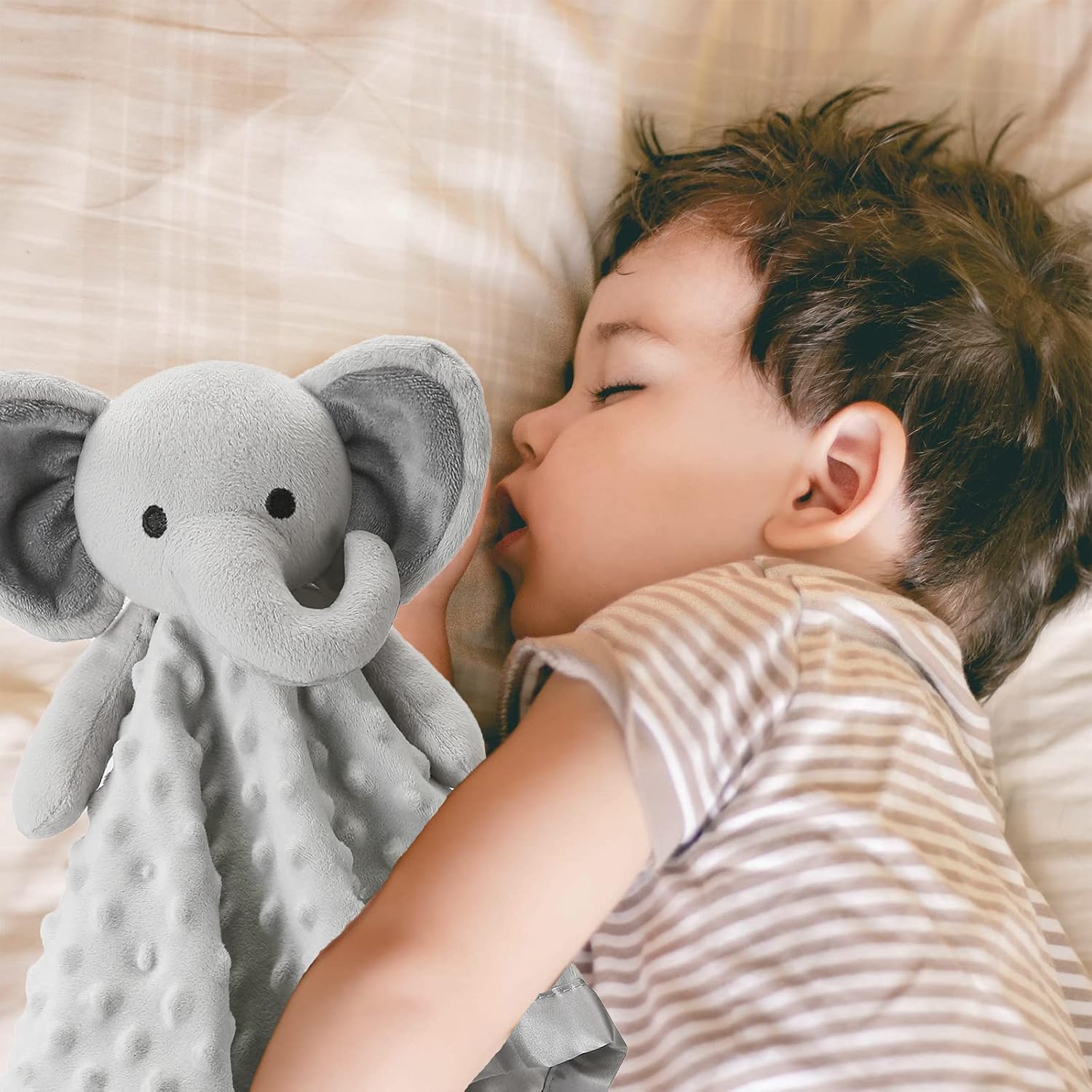 Detalle 2 de Pro Goleem Elephant Lovey, 16-Inch Gray Baby Security Blanket and Plush Toy
