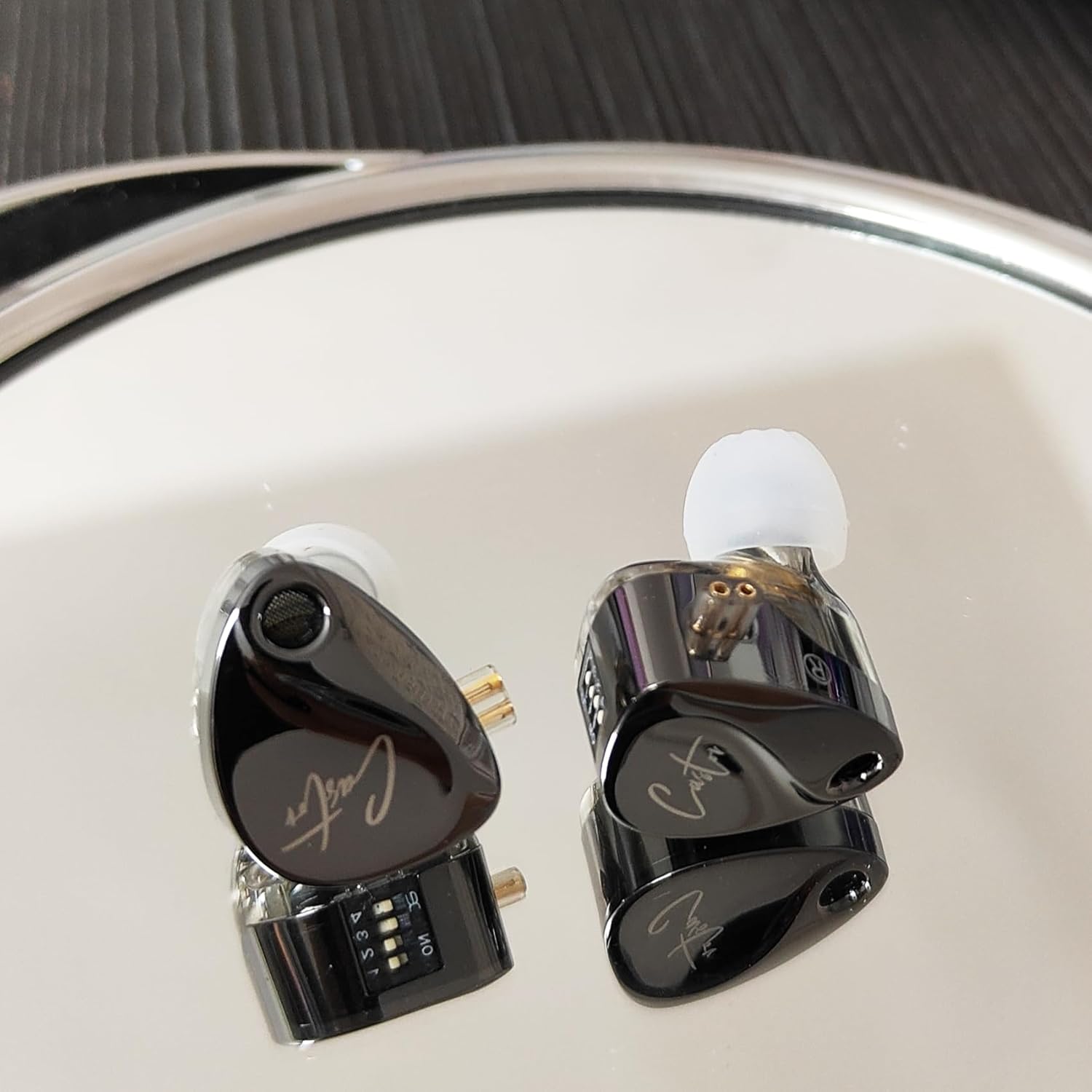 Detalle de keephifi KZ Castor in Ear Monitor: 2DD con Harman Target e driver doppiati per bassi potenti