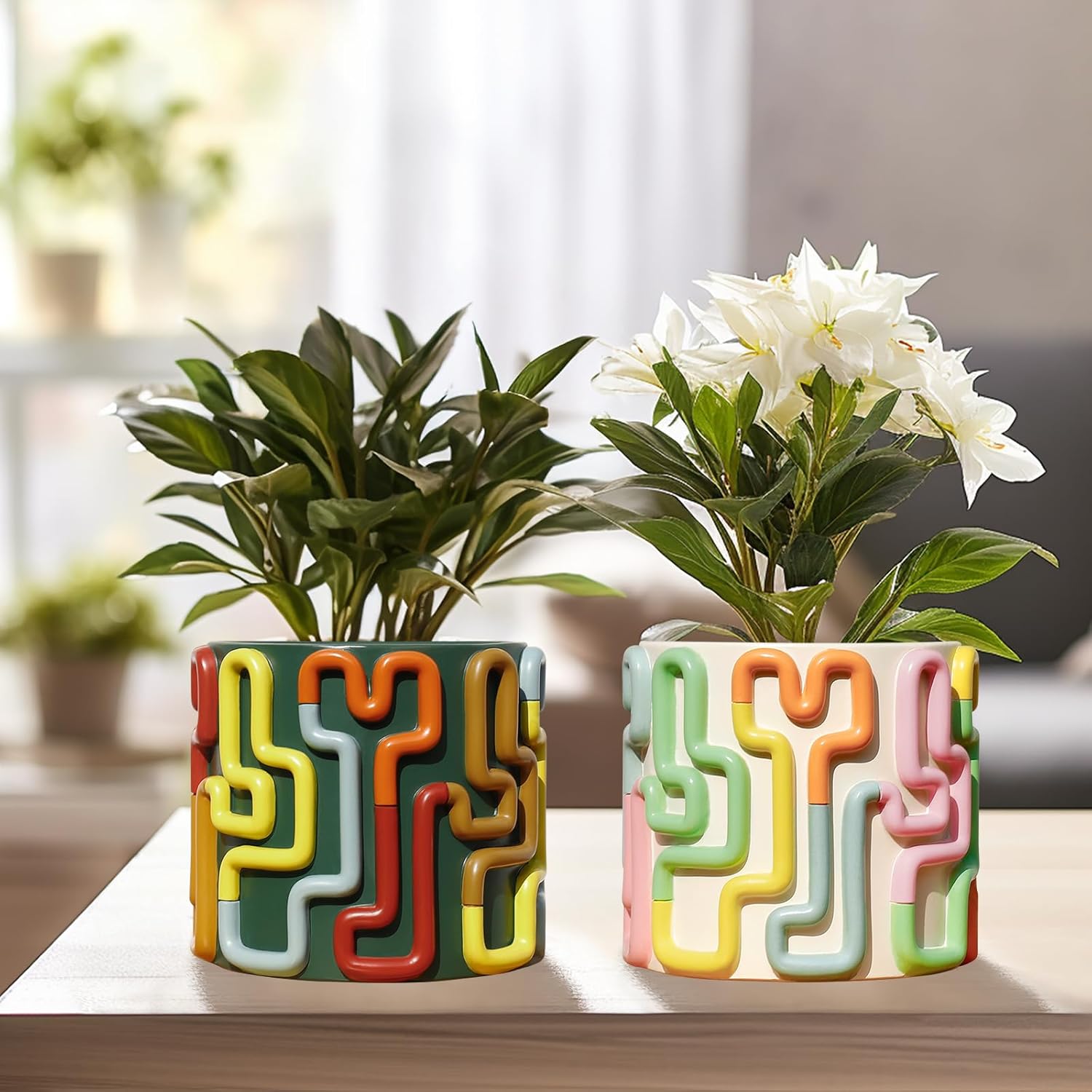 Detalle 2 de AmiCera Colourful Line Flower Pots: Green Acrylic Planter with Drainage