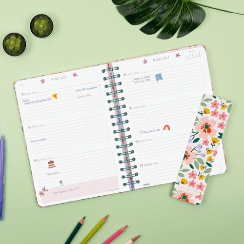 Detalle 2 de Finocam Moniquilla Agenda Curso 2026/2027 Semanal Verde – Español