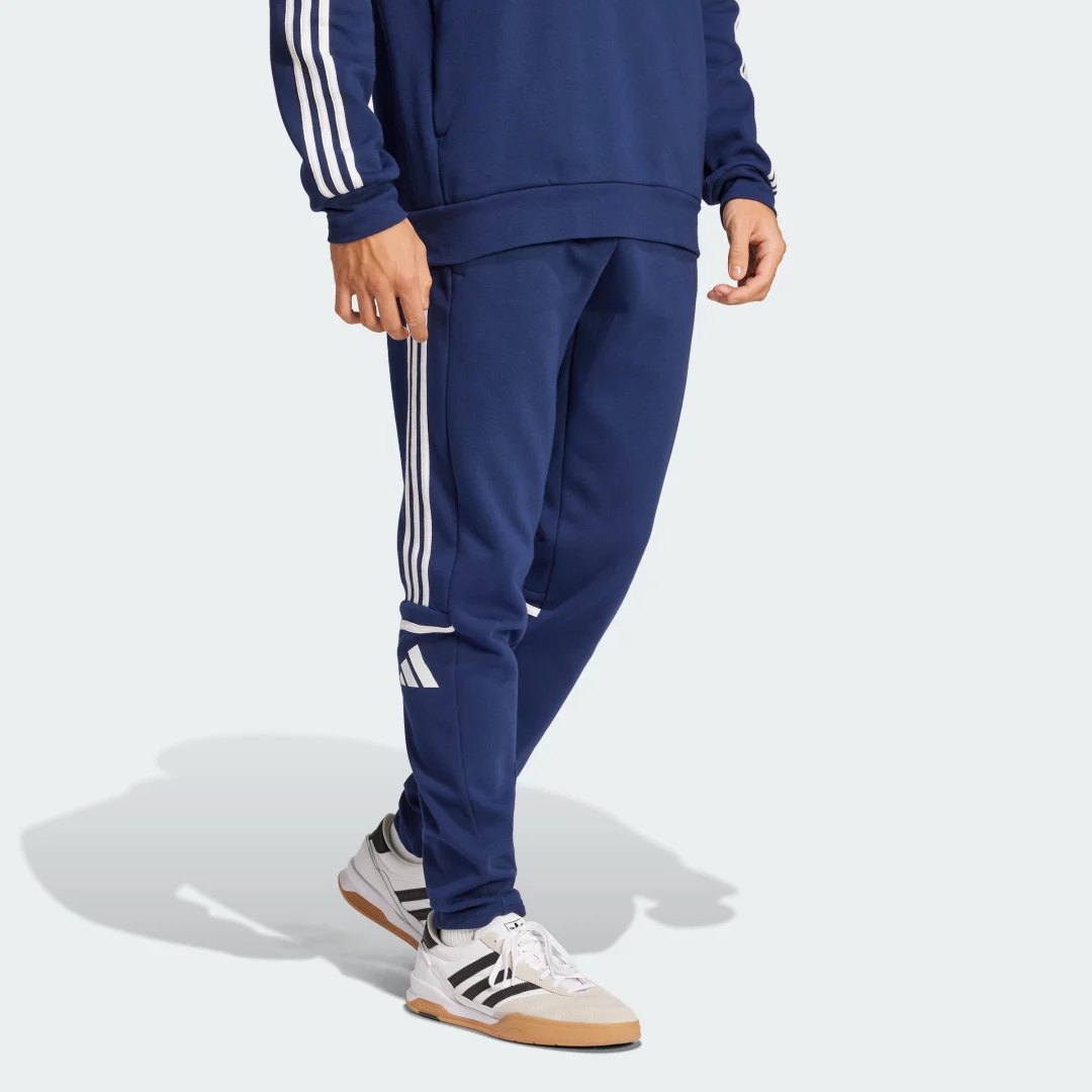 Detalle de Pantalón Squadra 25 de Adidas – azul, cómodo y versátil para entrenamiento