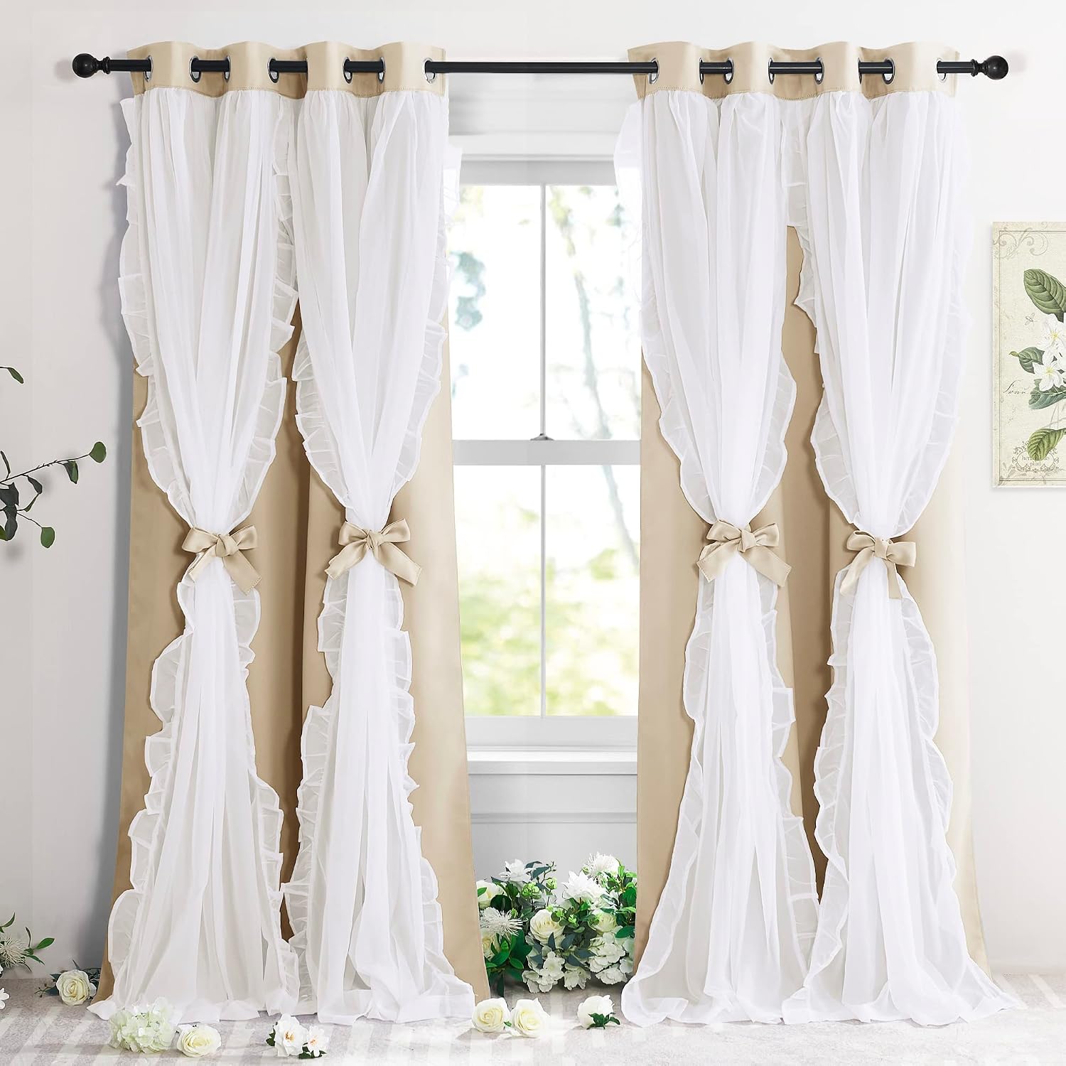 Detalle de PONY DANCE Biscotti beige curtains 52x84