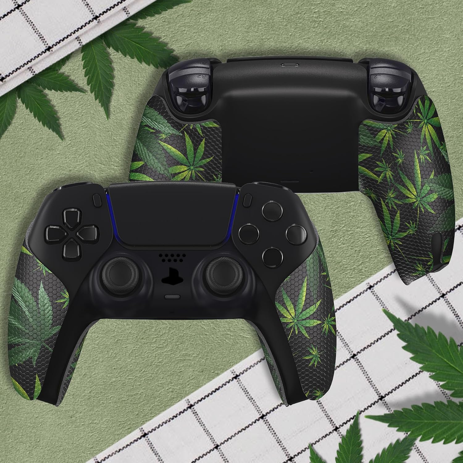 Detalle 2 de eXtremeRate PlayVital Skin de Silicona para PS5 🕹