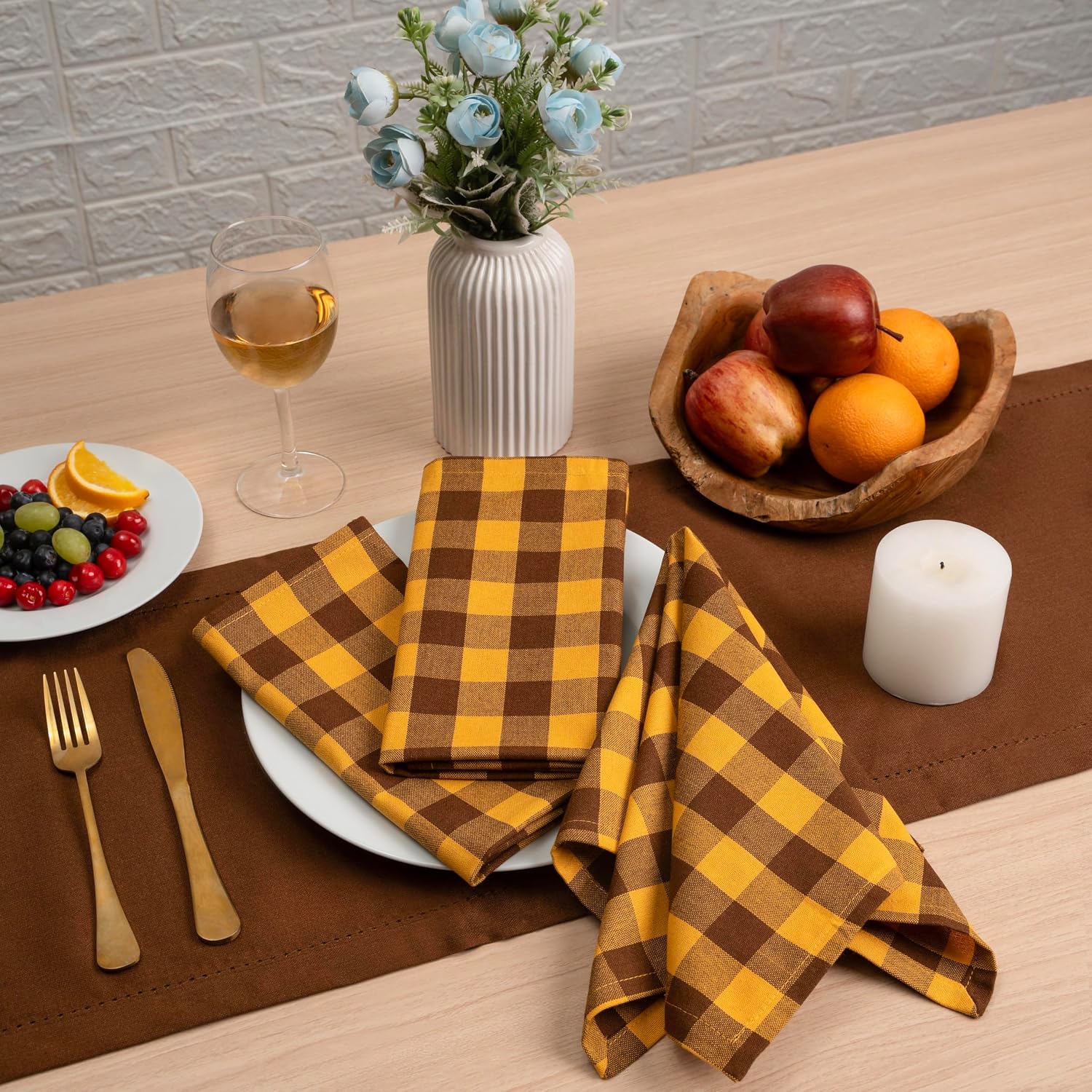 Detalle 2 de Blue Needles Gingham Buffalo Plaid Napkins 18x18