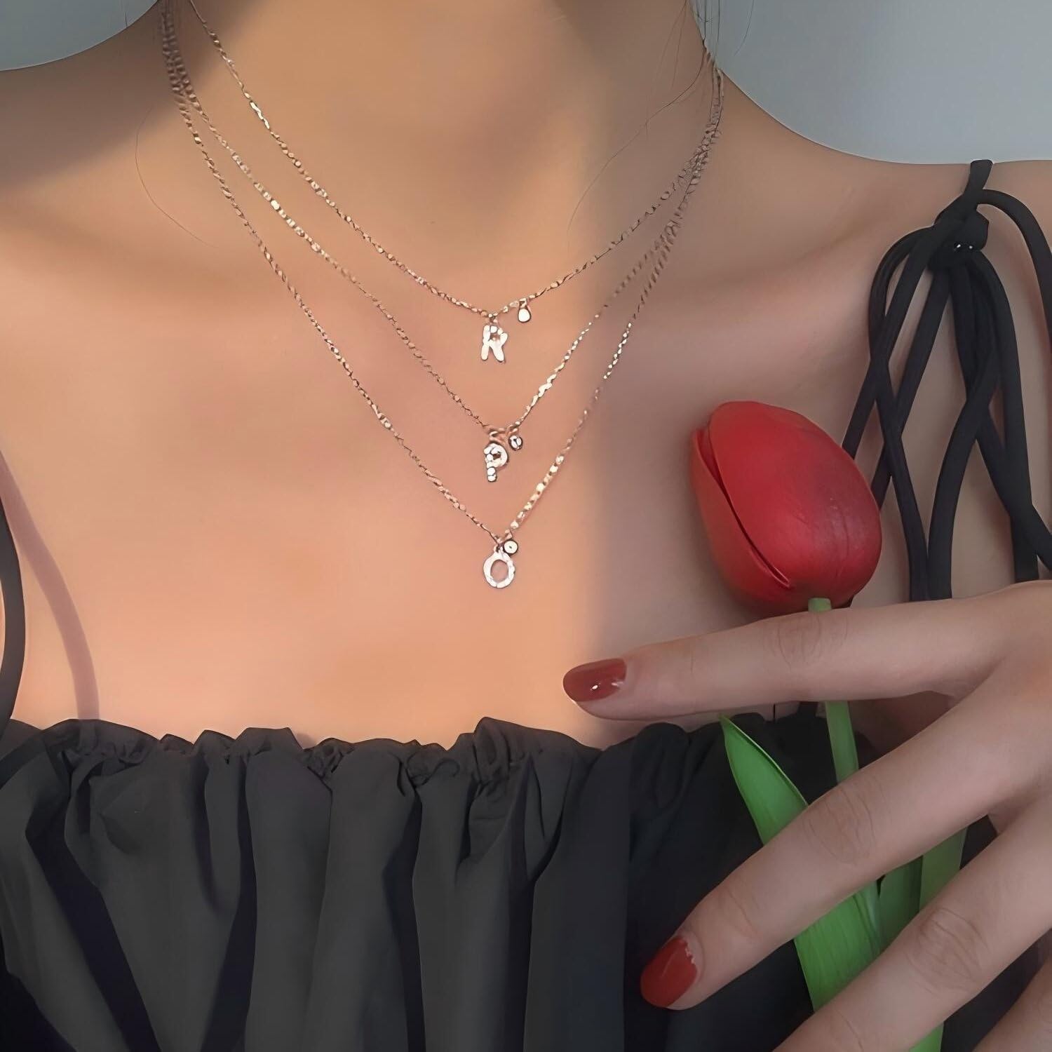 Detalle de GUOYU 26 Collana Iniziale Lettera di Compleanno: Ciondolo in Zirconi d'Argento, Acciaio Inossidabile, Regalo Personalizzato
