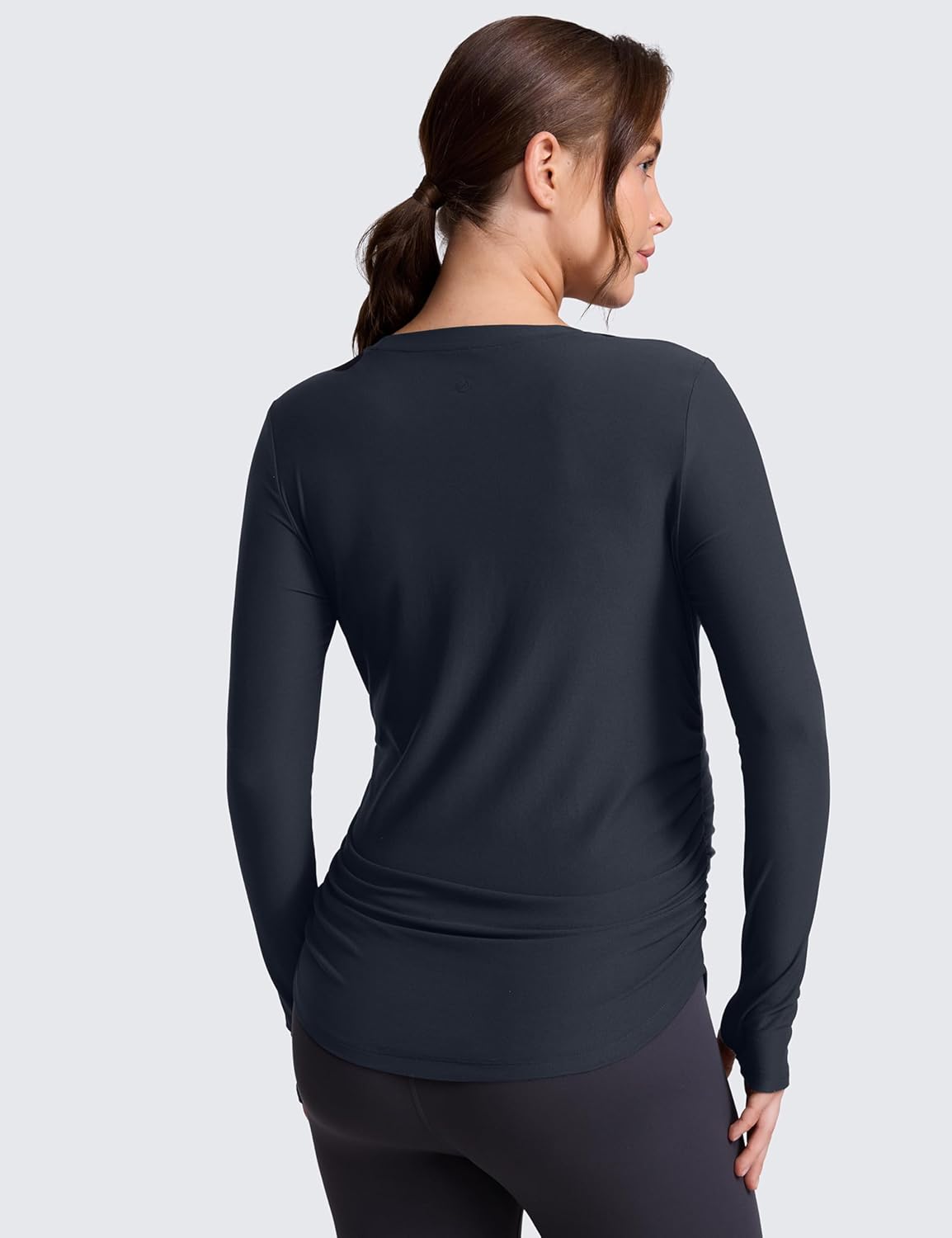 Detalle de CRZ YOGA Womens Cloudweight Maternity Long Sleeve Top – Ruched, Lightweight Pregnancy Shirt