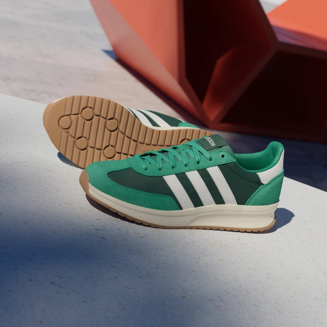 Detalle de Adidas RUN 70s 2.0: Zapatilla verde para uso diario