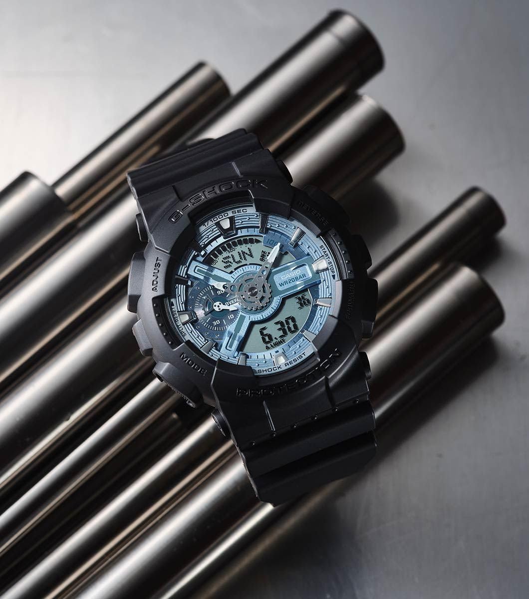 Detalle 2 de Casio GA-110CD-1A2ER reloj 51,2 mm
