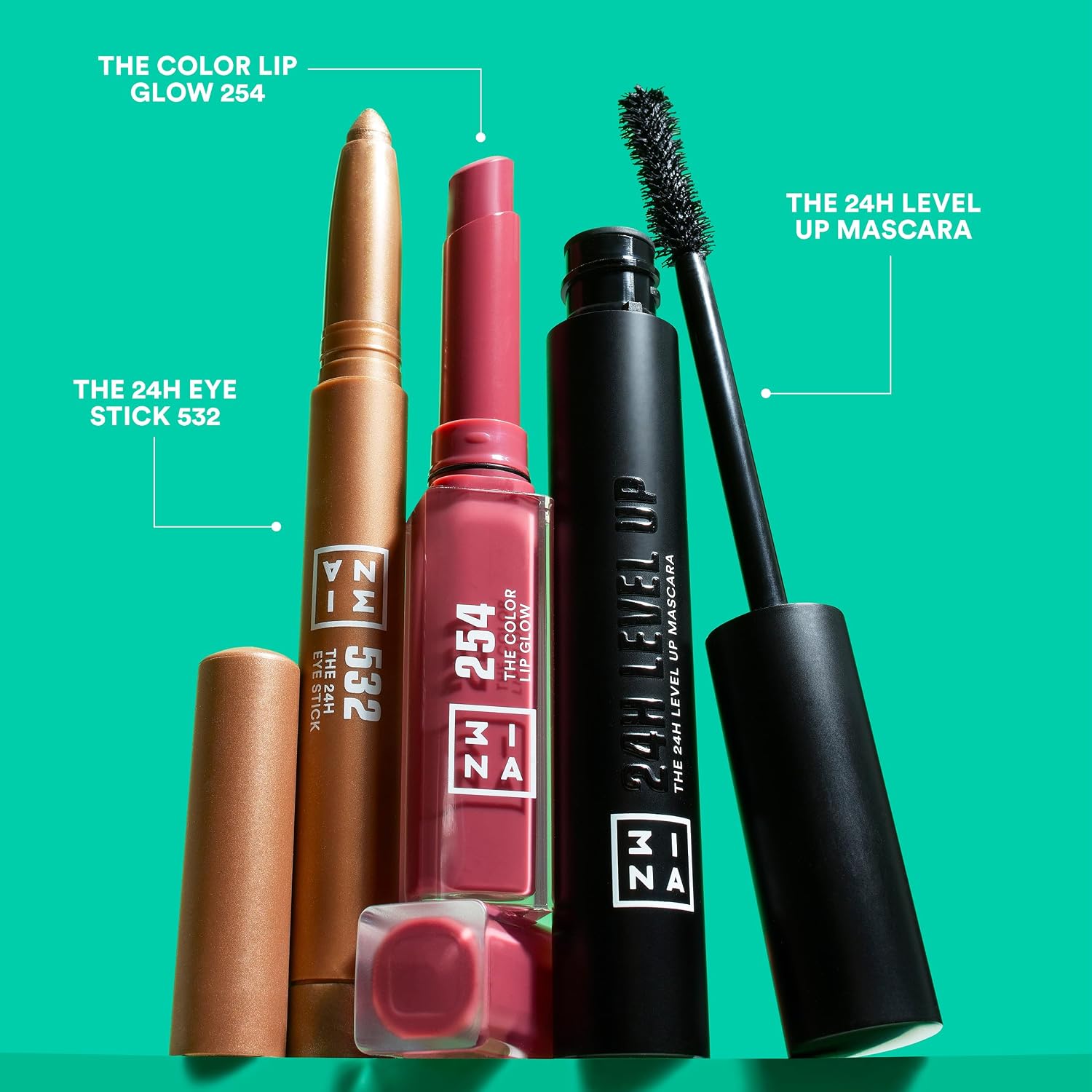 Detalle 2 de 3INA The Scribble and Glow Kit – zestaw do makijażu z Eye Stick 532