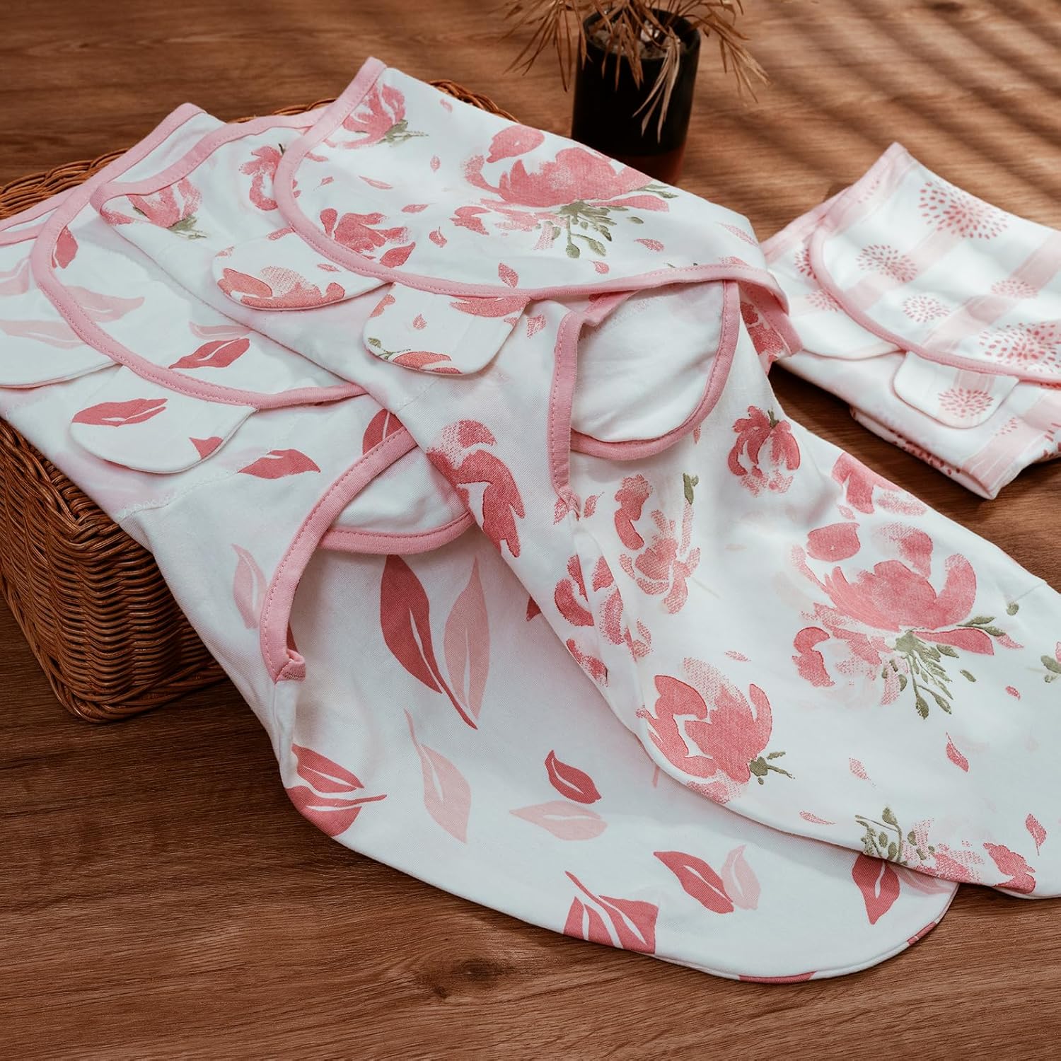 Thumbnail 2 de GLLQUEN BABY Baby Swaddle Wraps (0–3 Months) – 3 Pack Organic Cotton Swaddling Blankets, Oeko‑tex100, Flower design