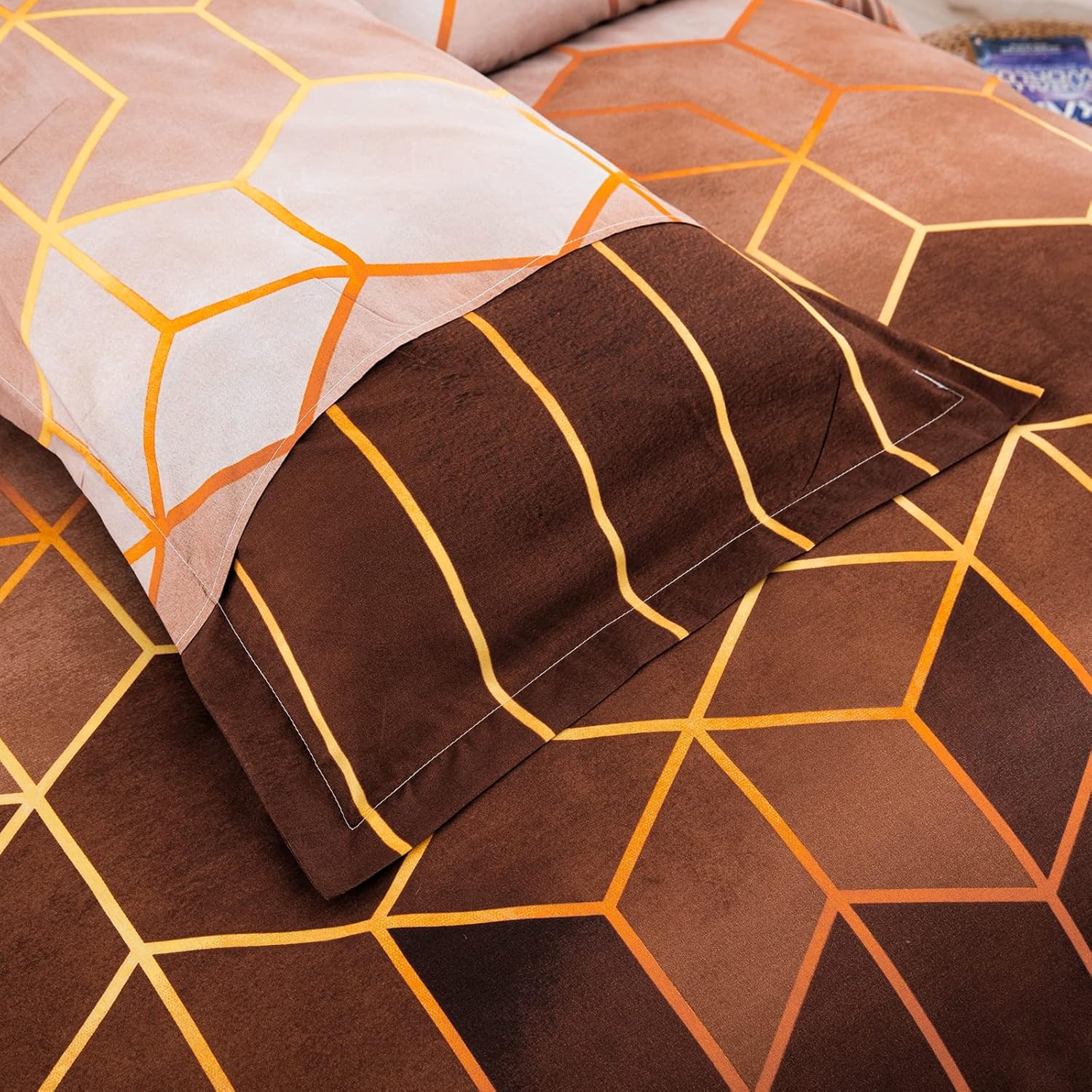 Thumbnail 4 de DJY Brown Geometric Duvet Cover Set (King, 220 x 230cm) – Reversible Golden Stripes, Zip Closure