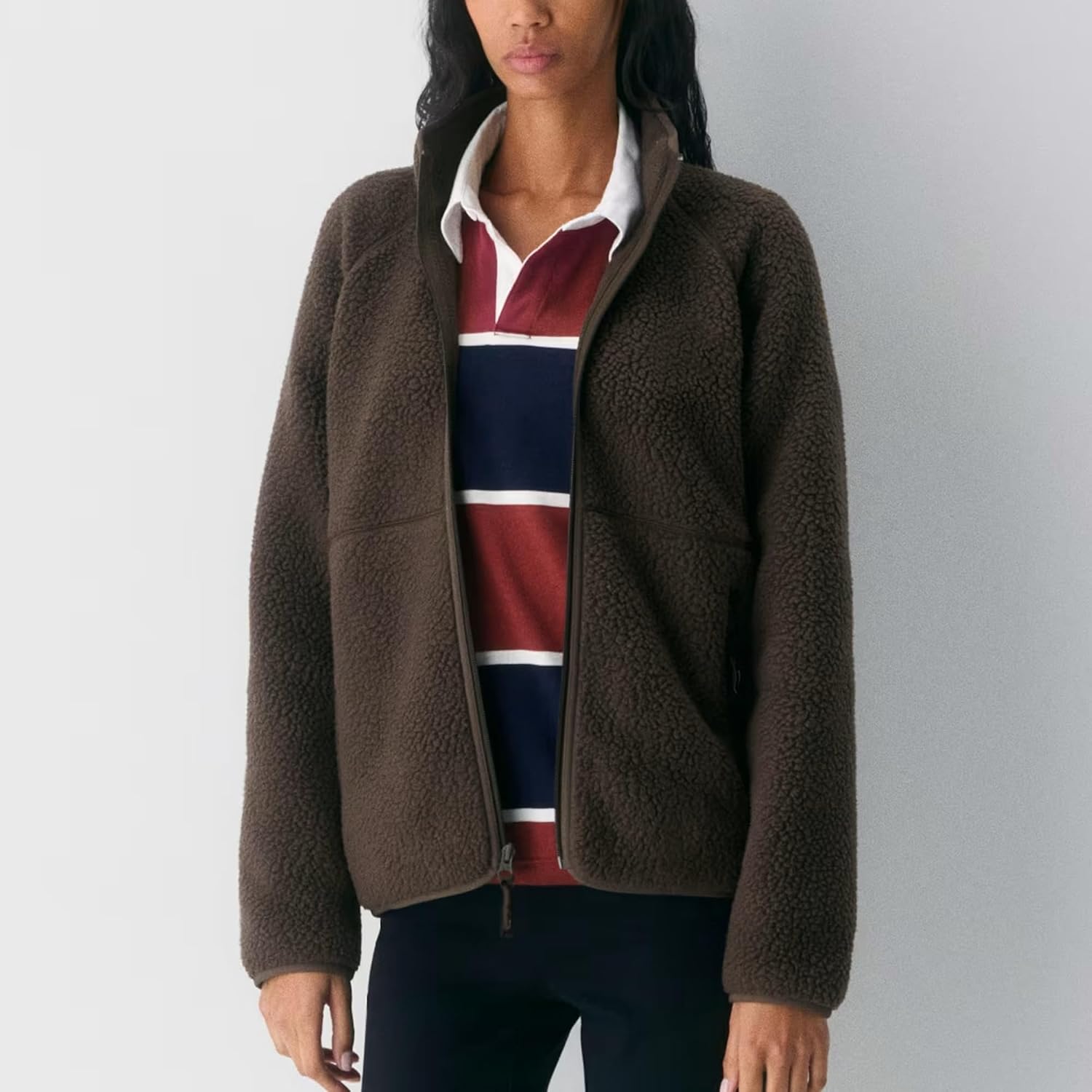 Detalle 2 de Hixiaohe Women's Sherpa Fleece Jacket, Full Zip with Mock Neck and Pockets