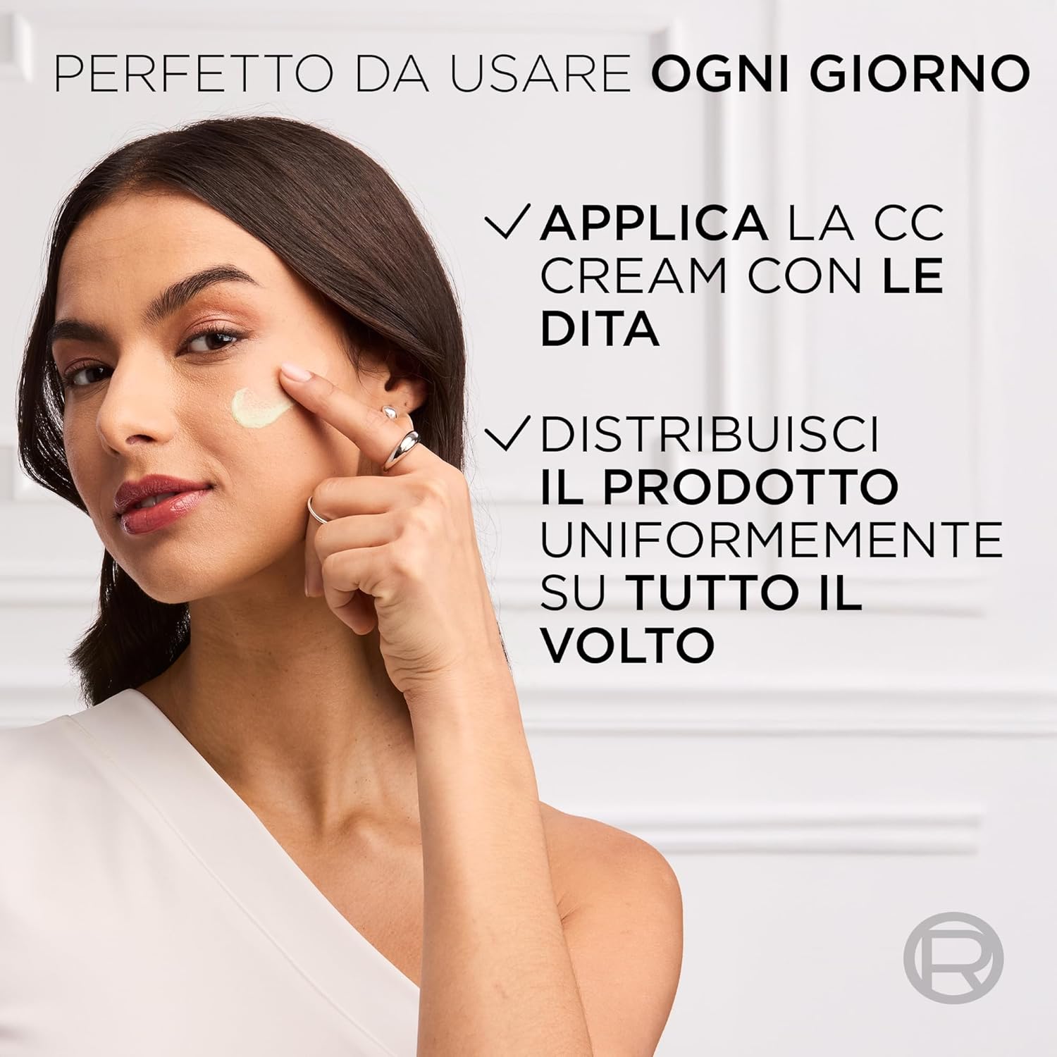 Detalle 2 de L'Oréal Paris Crema Anti-Rossori Color Verde con Vitamine B5 ed E, Magic CC Cream 30 ml